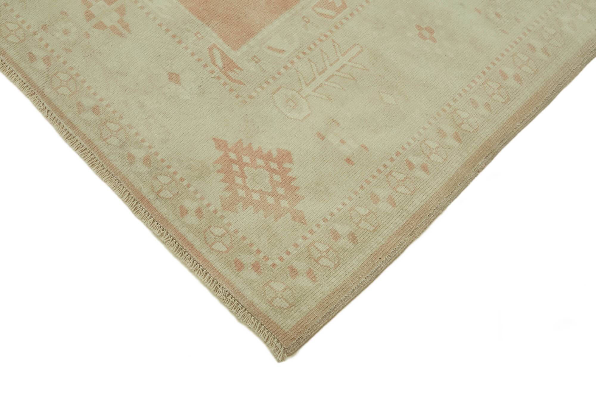 Turkish Vintage Anatolian Rug 192 cm x 221 cm