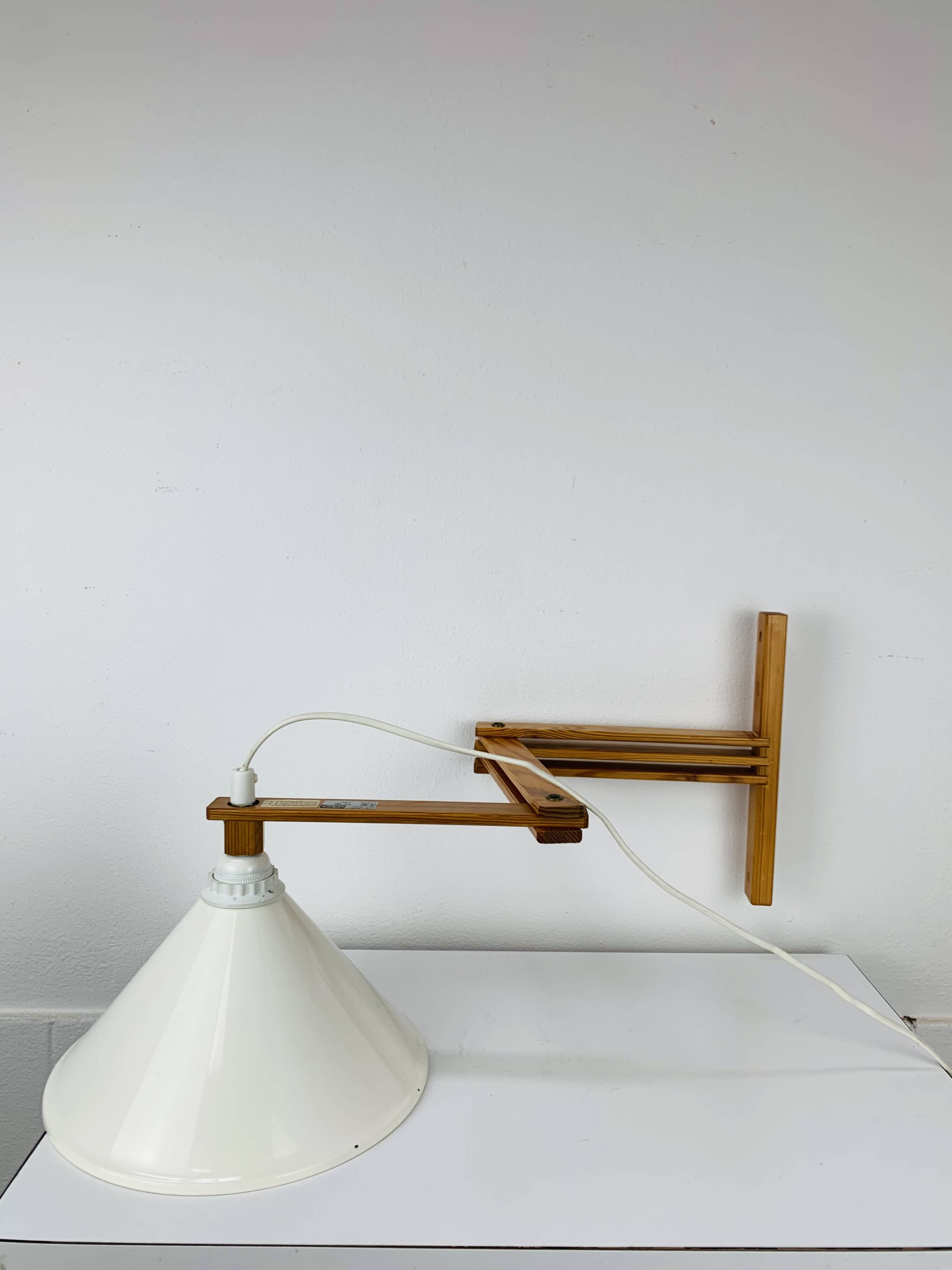 Vintage Ikea pine accordion folding wall lamp, 1980s