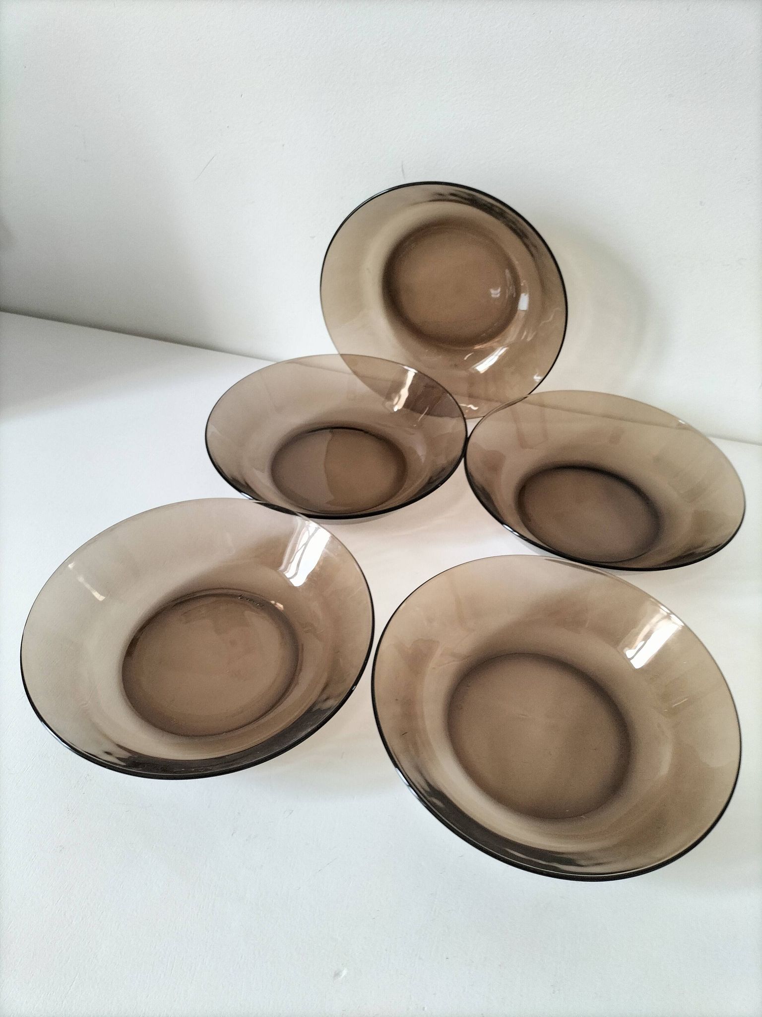 Set of 5 vintage Duralex deep plates – smoked brown glass