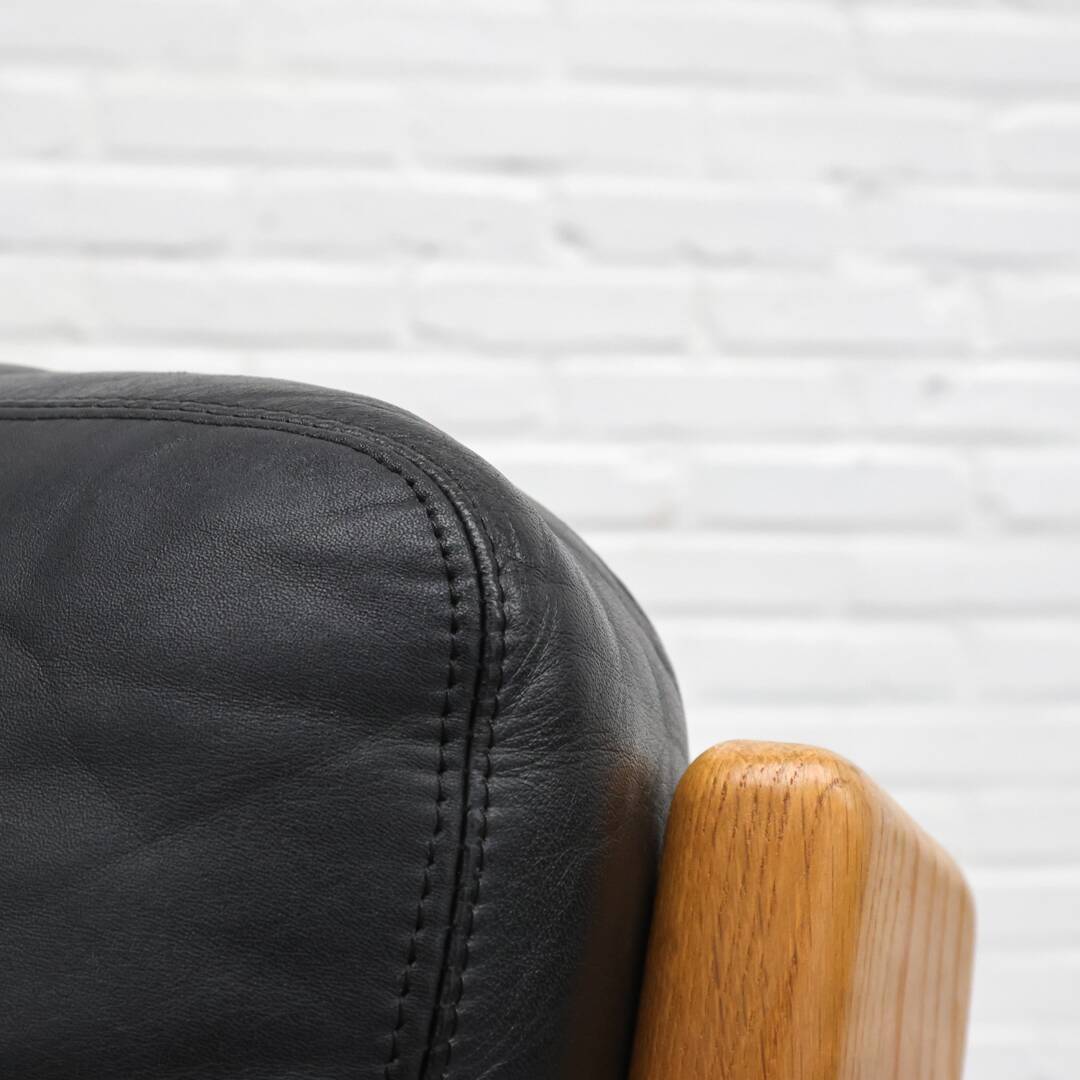 Asko Bonanza Living Room Set