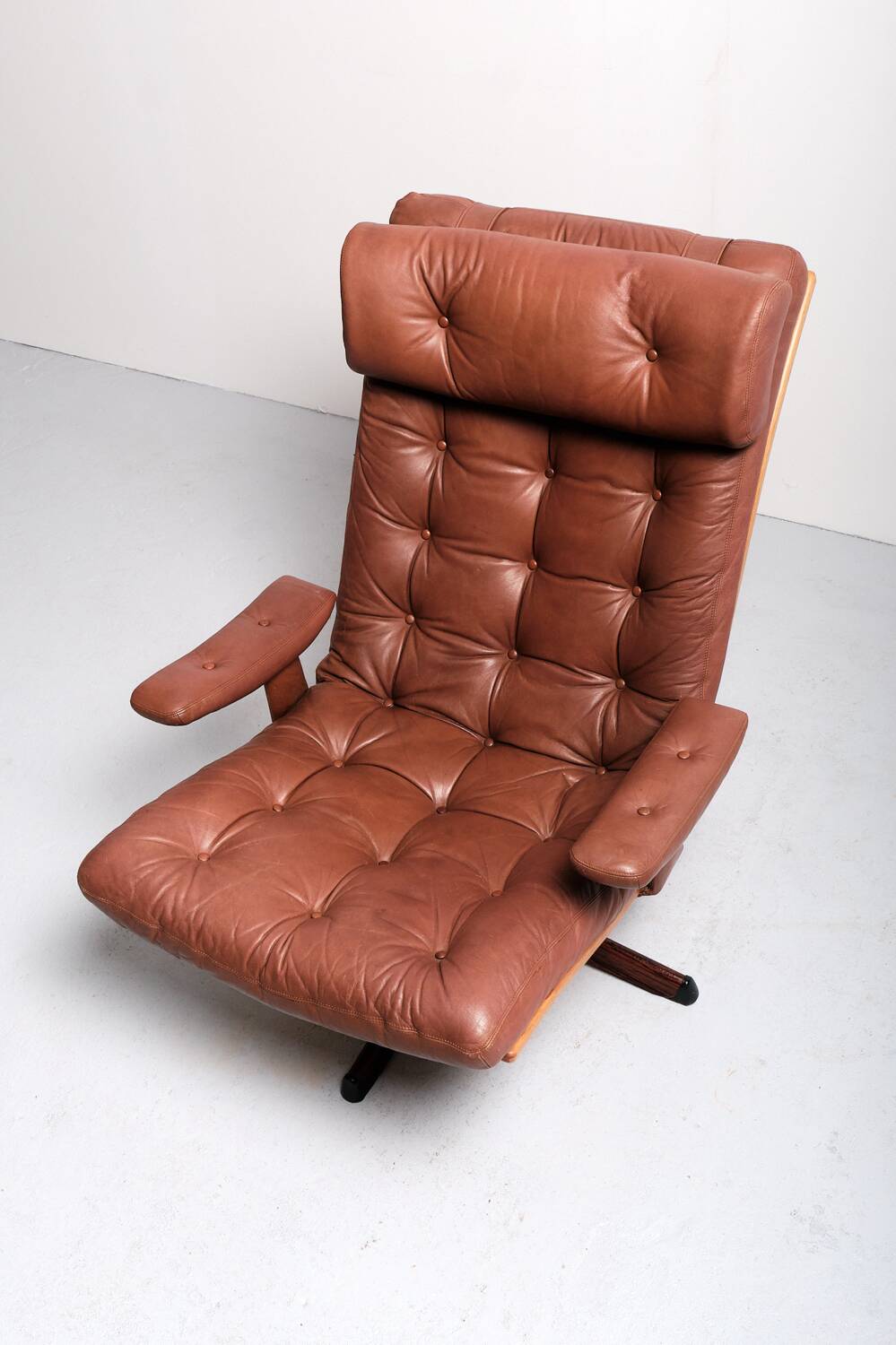 Mid-Century Swivel Chair from G Möble, 1960s