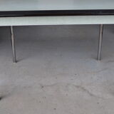 Table in water green formica