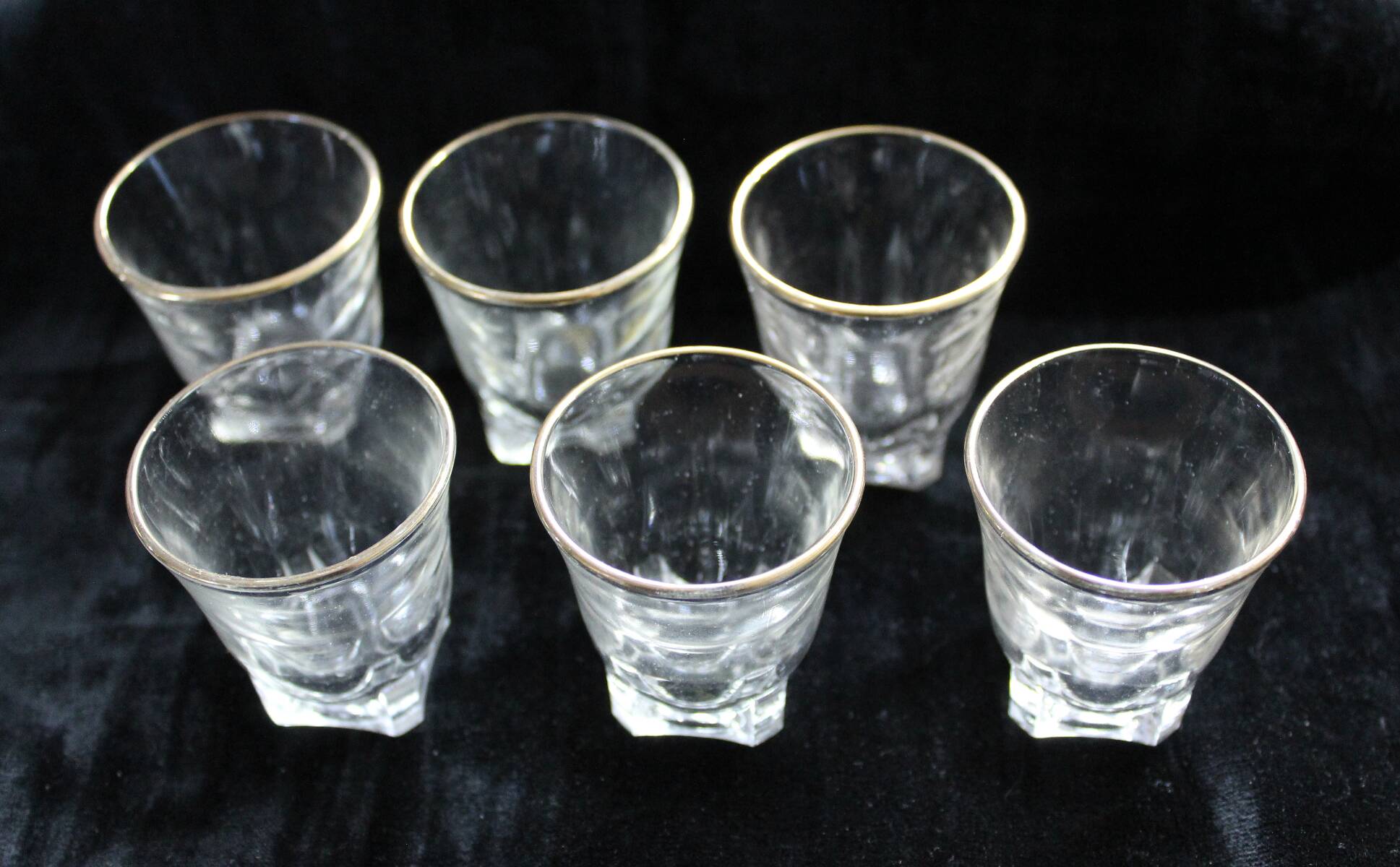 Set of 6 liqueur glasses with golden threads - Art Deco 1940 certified