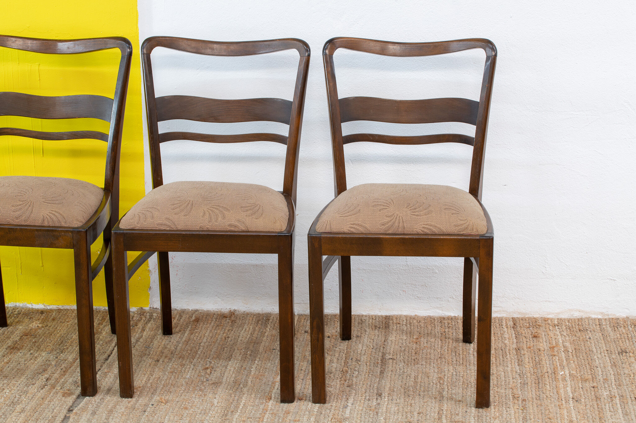 Set of 4 vintage Scandinavian chairs – 45 cm