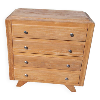 Commode