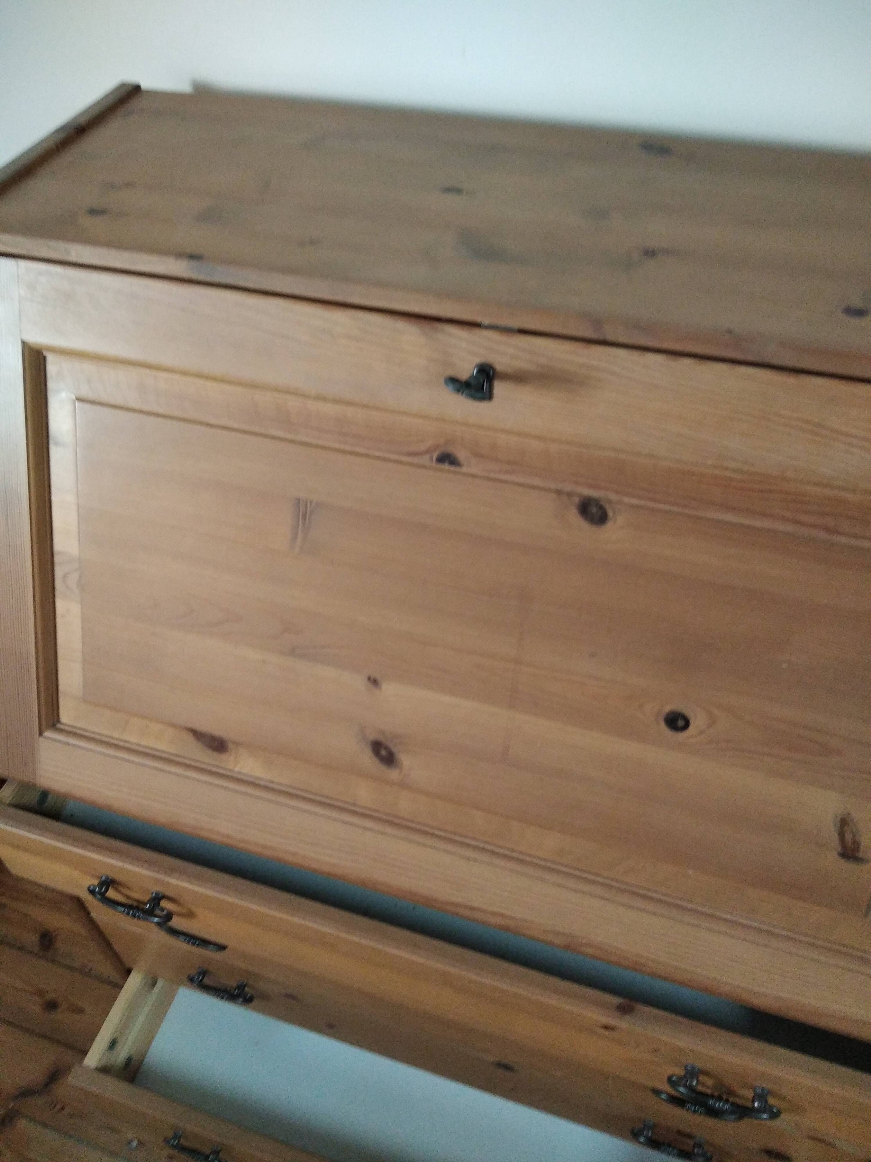 Scandinavian writing desk in honey-coloured pine from the 1980s