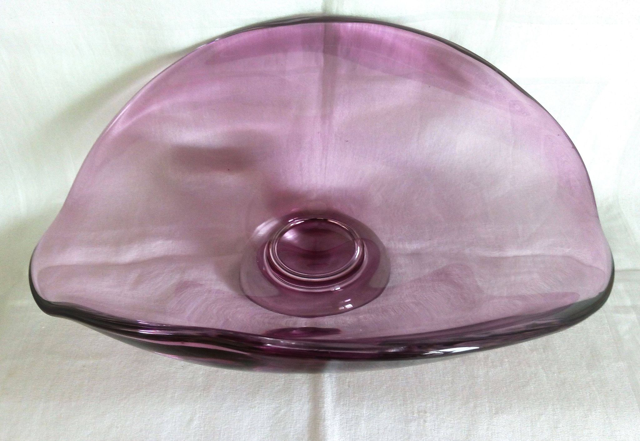 Centre de table sur pied de style Art Déco en cristal épais de Val Saint Lambert, années 1970