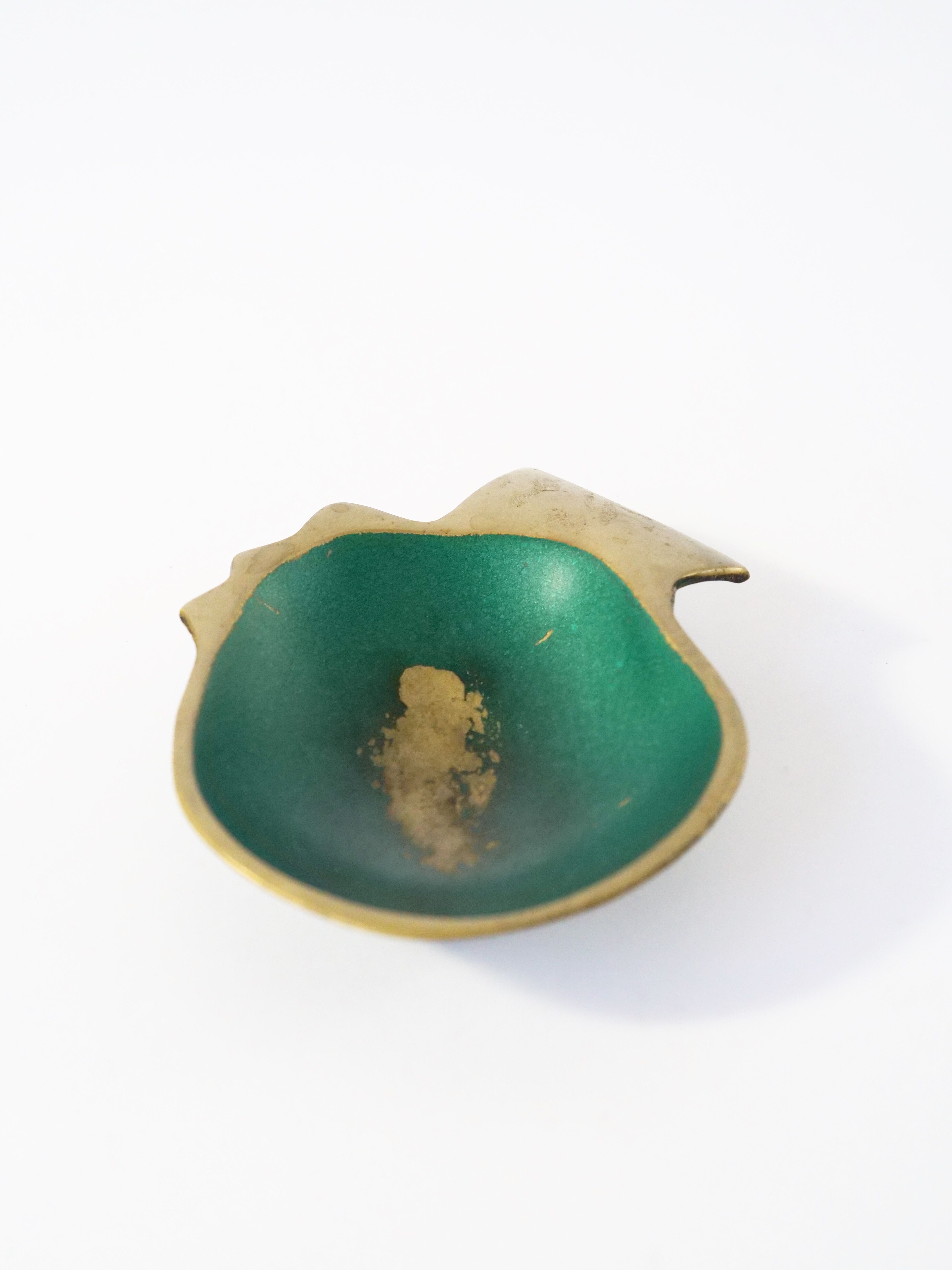 Brass catchall in Austrian design from the 1950s.