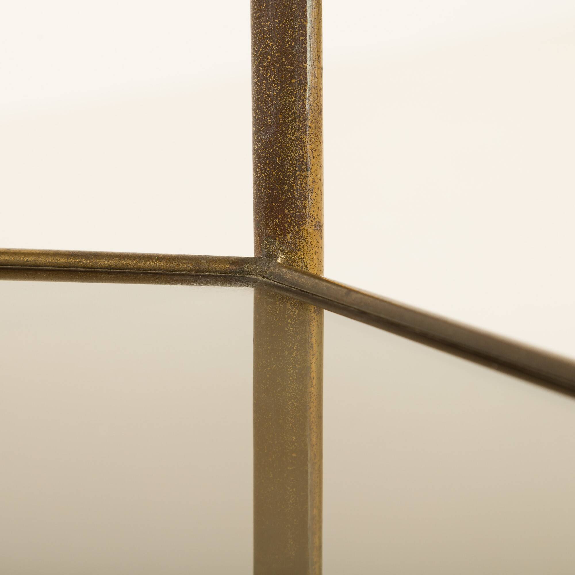 Table en verre et laiton de style italien des années 1970, inspirée par Gio Ponti.