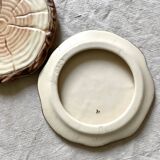 Vintage slip trivety