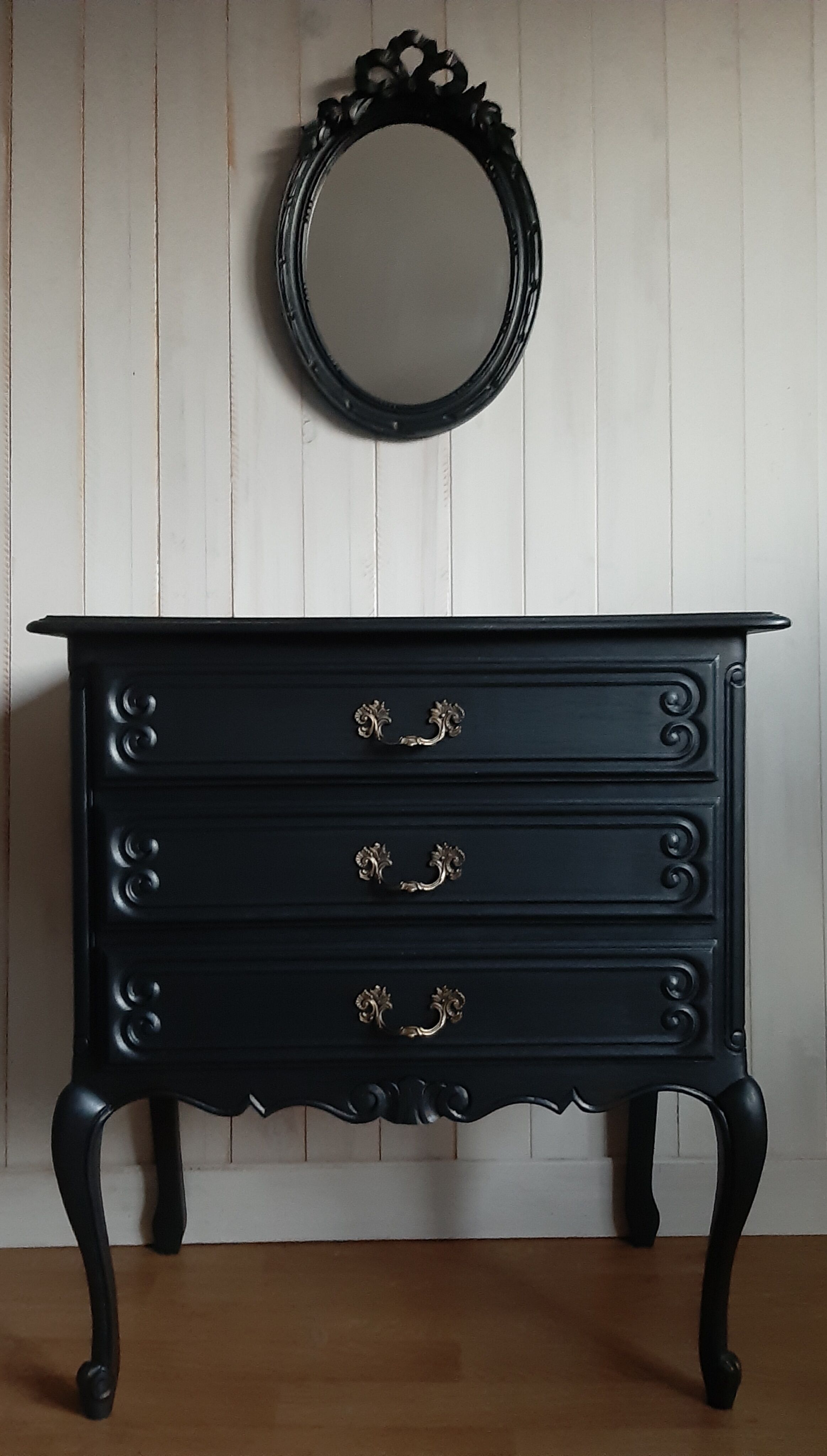 Old dresser