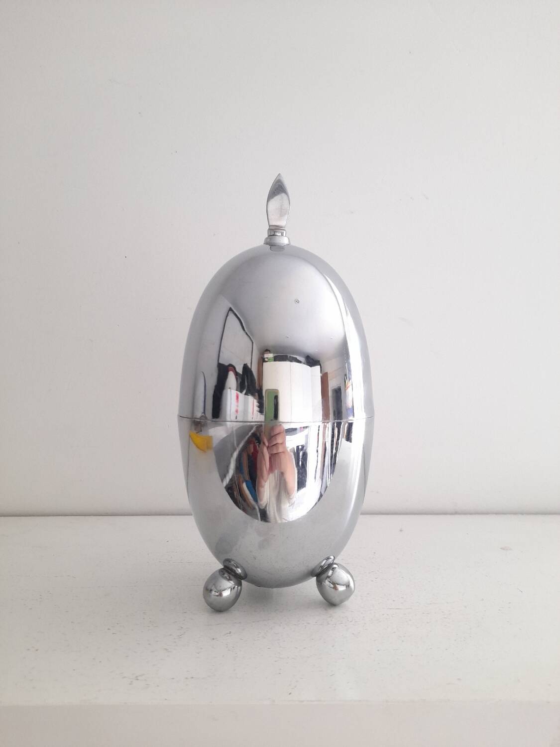 Lineabeta chrome metal candy box from the 90s