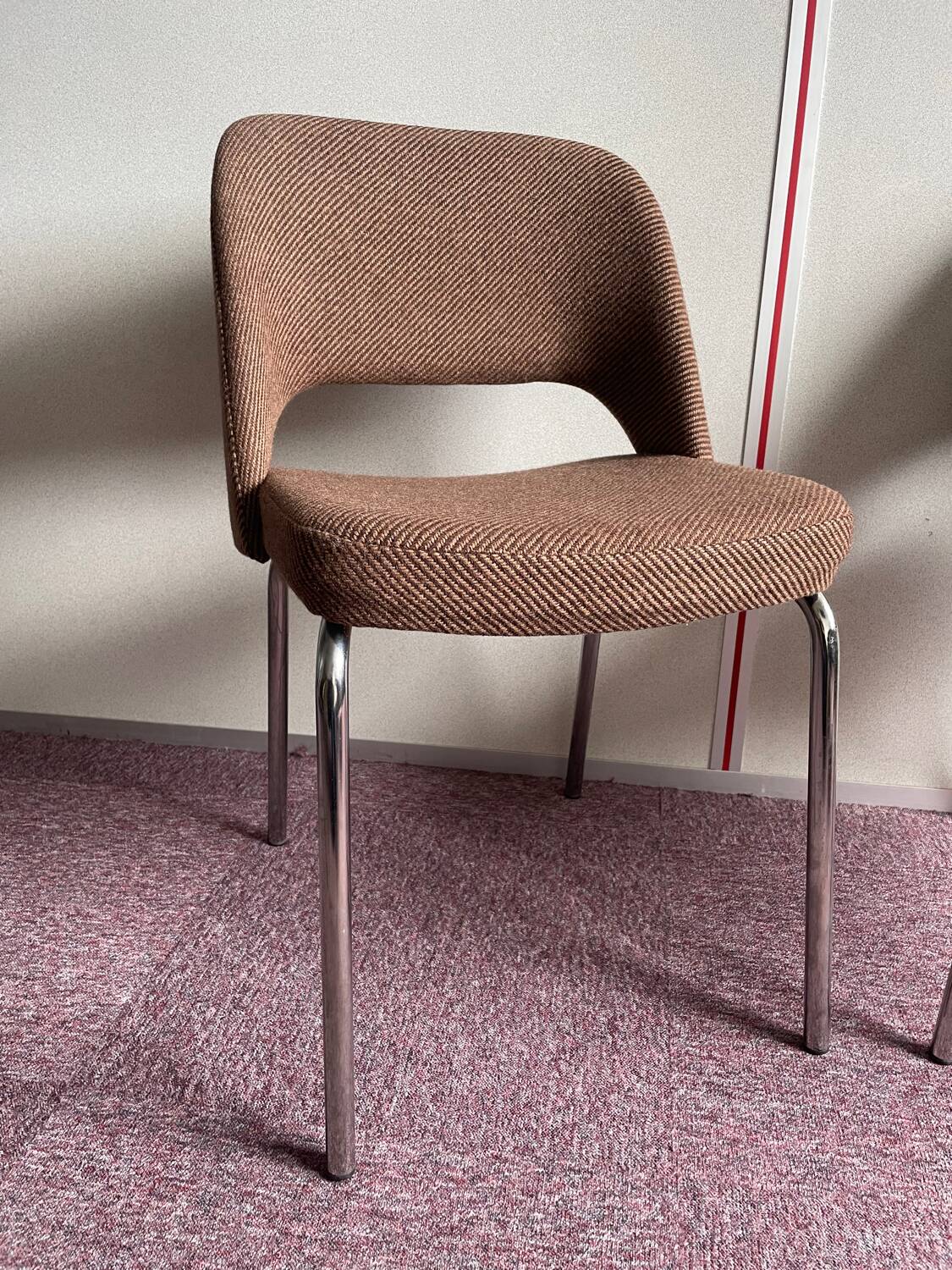 Set of 6 barrel chairs