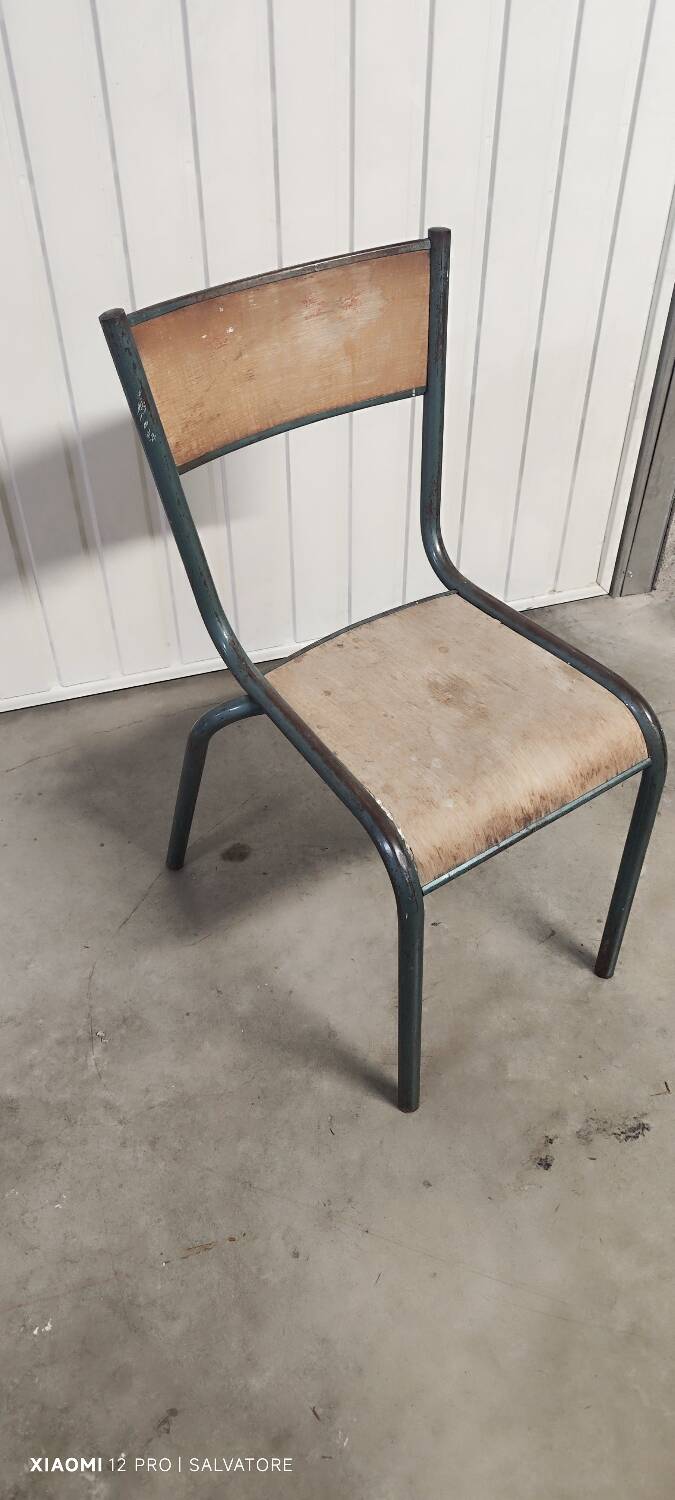 Metal & wood – authentic industrial style