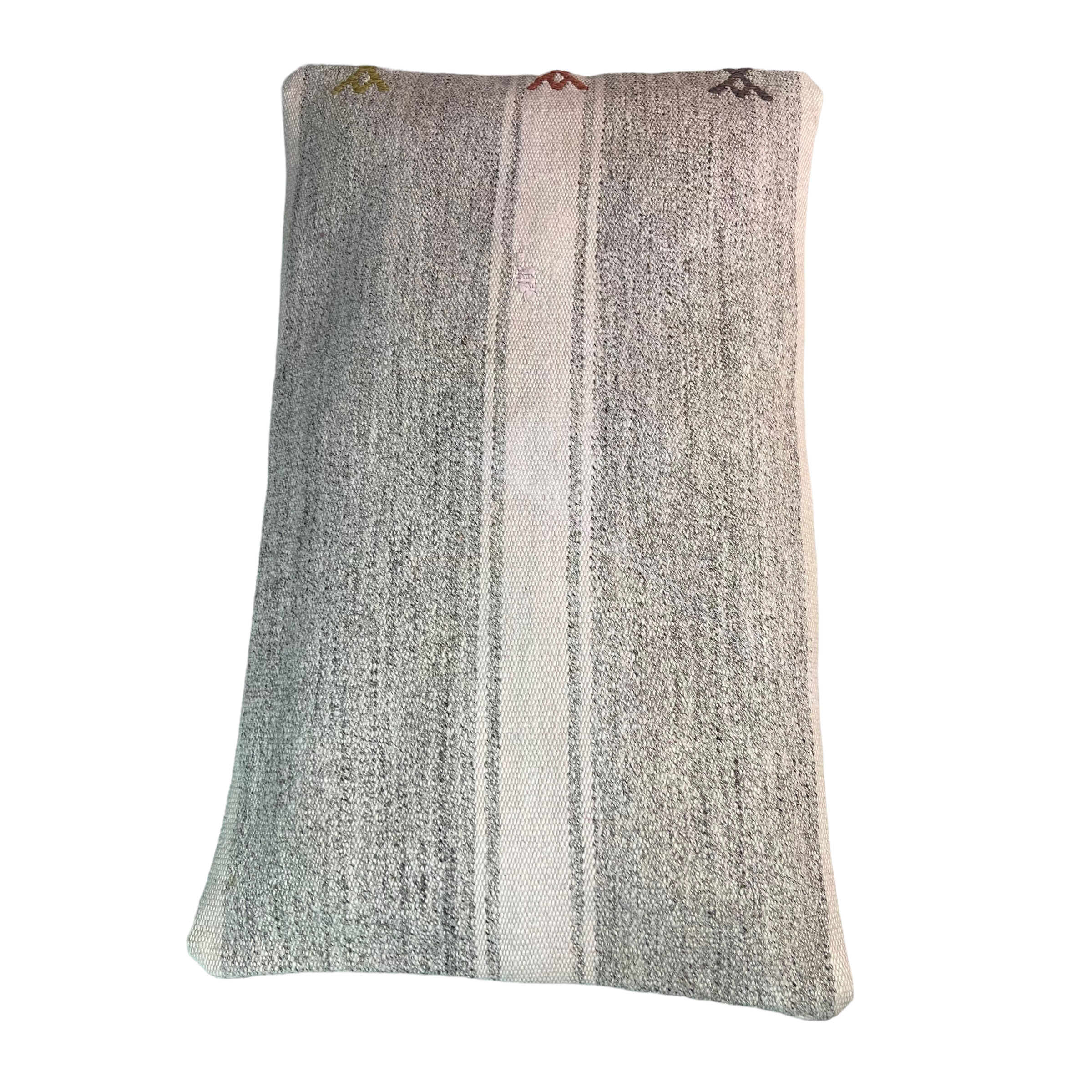 Vintage turkish kilim cushion cover