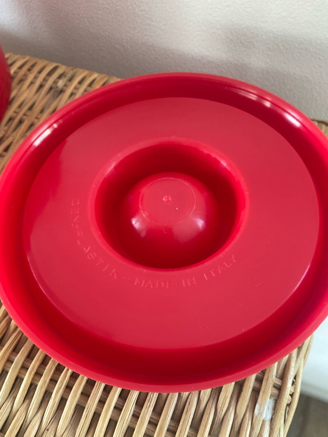 Set of 10 vintage egg cups Italy