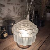 Ancienne lampe plafonnier globe building Skyscraper Art déco 1920 verre opalescent n°1