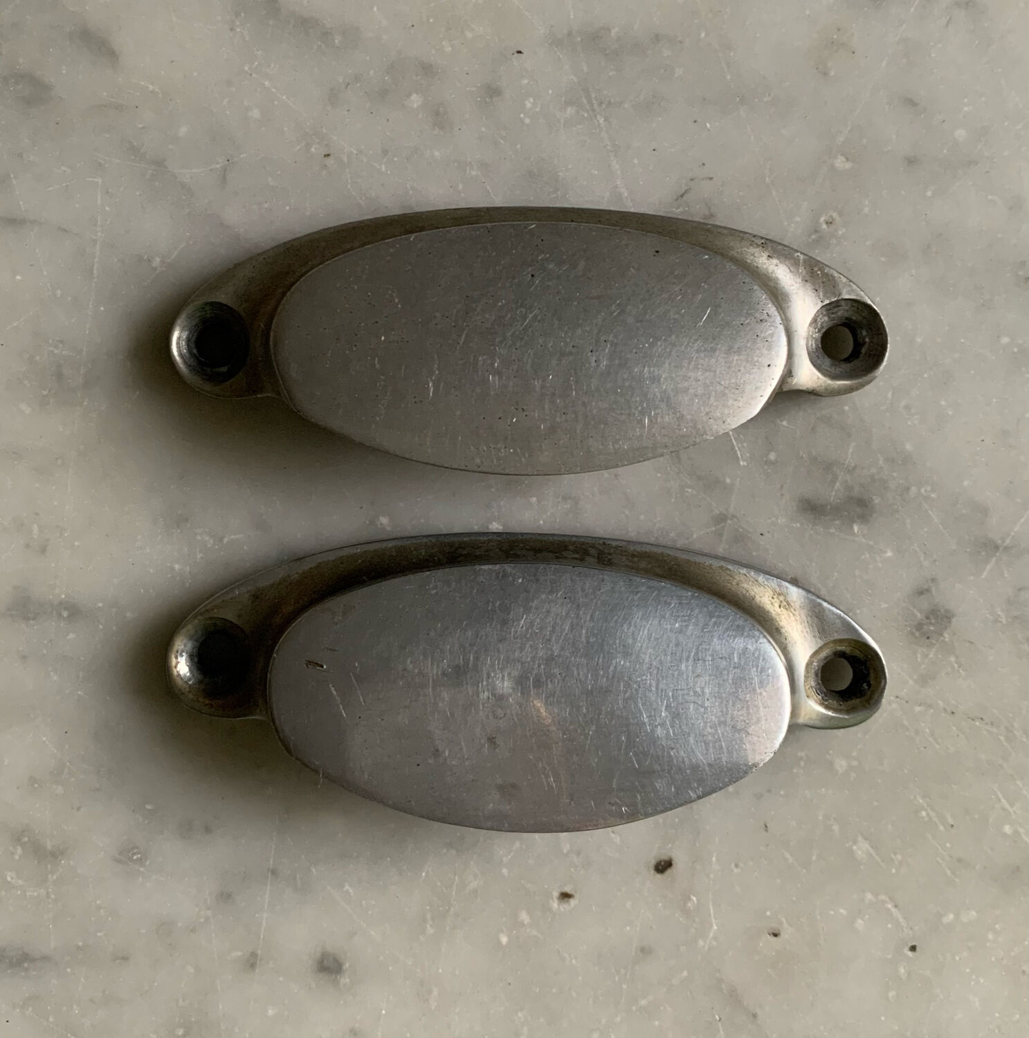 Duo of handles 50s