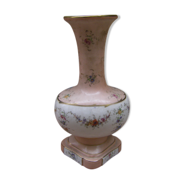 Vase en porcelaine de couleuvre