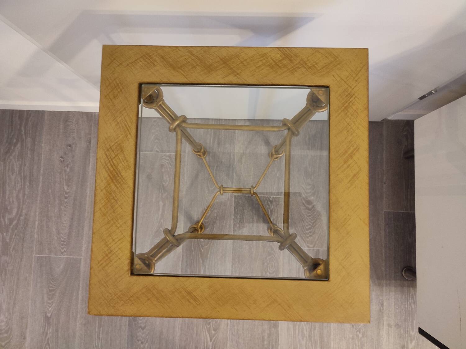 Vintage pedestal side table