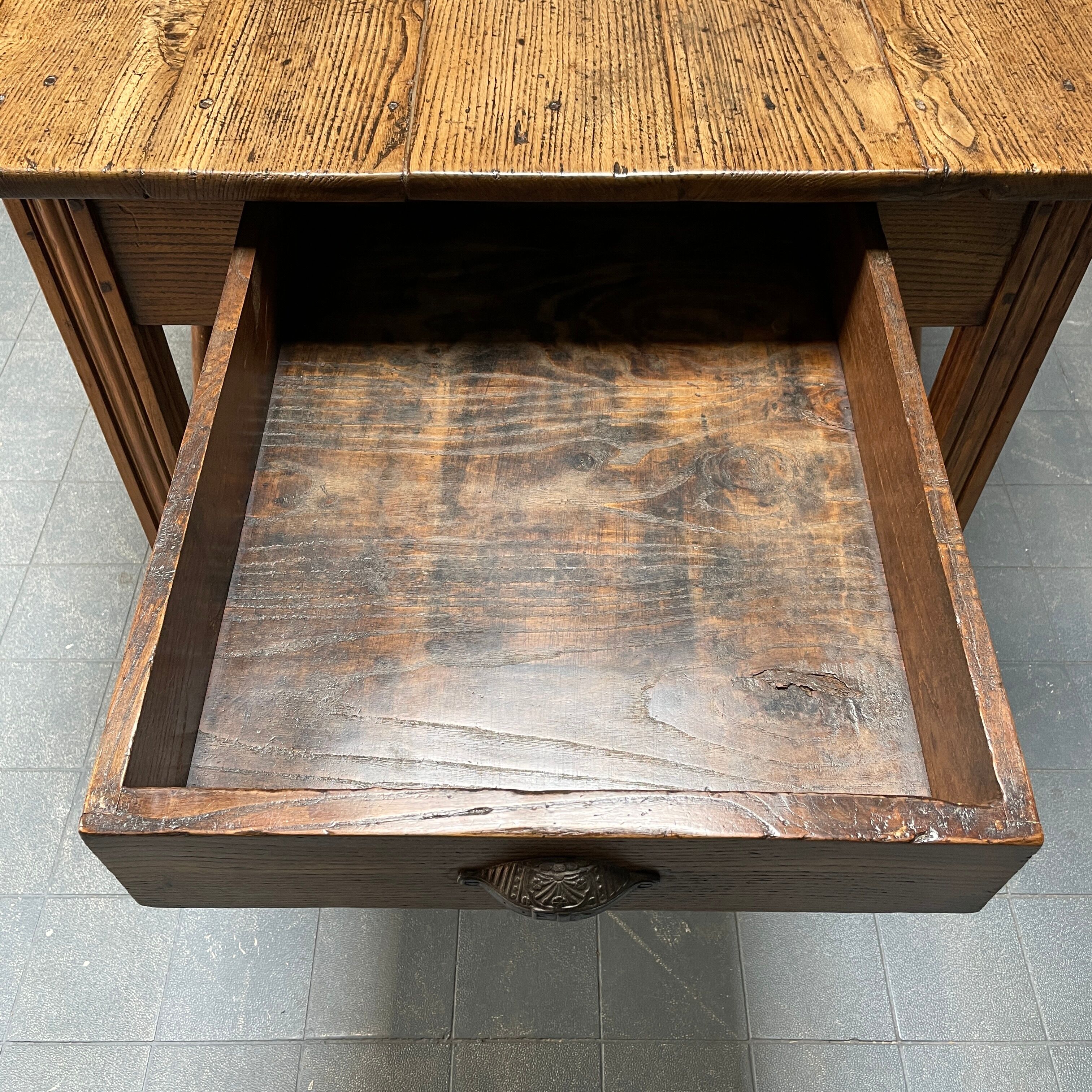 Large oak farmhouse table from France, early 1900s