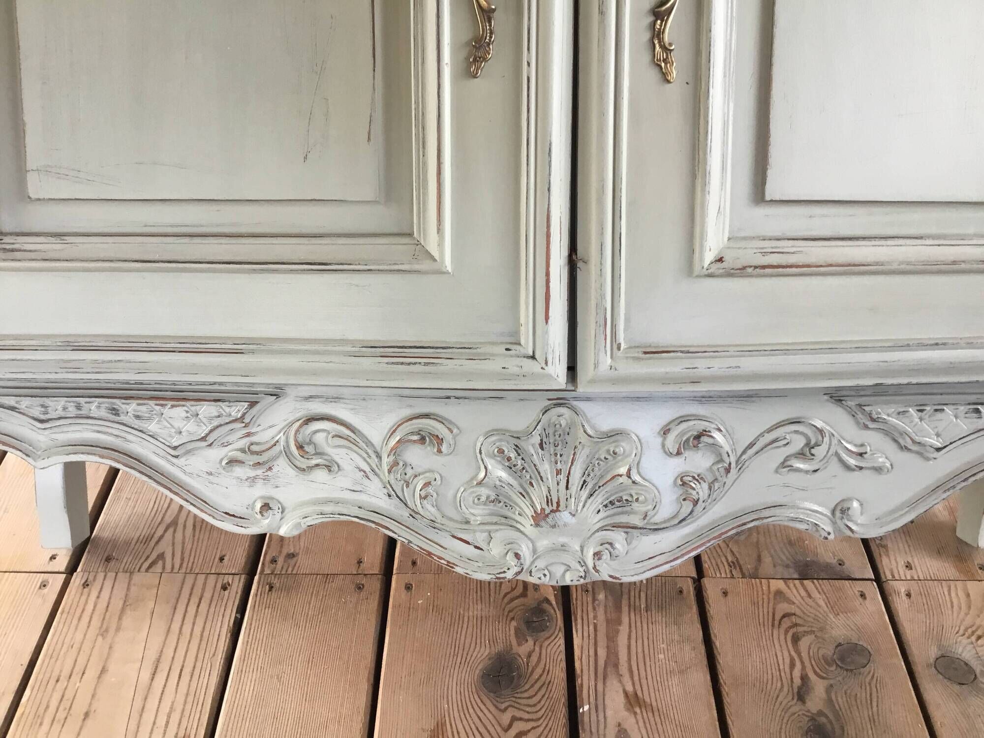 Louis XV style sideboard in cherry wood, revamped with Versailles parquet flooring
