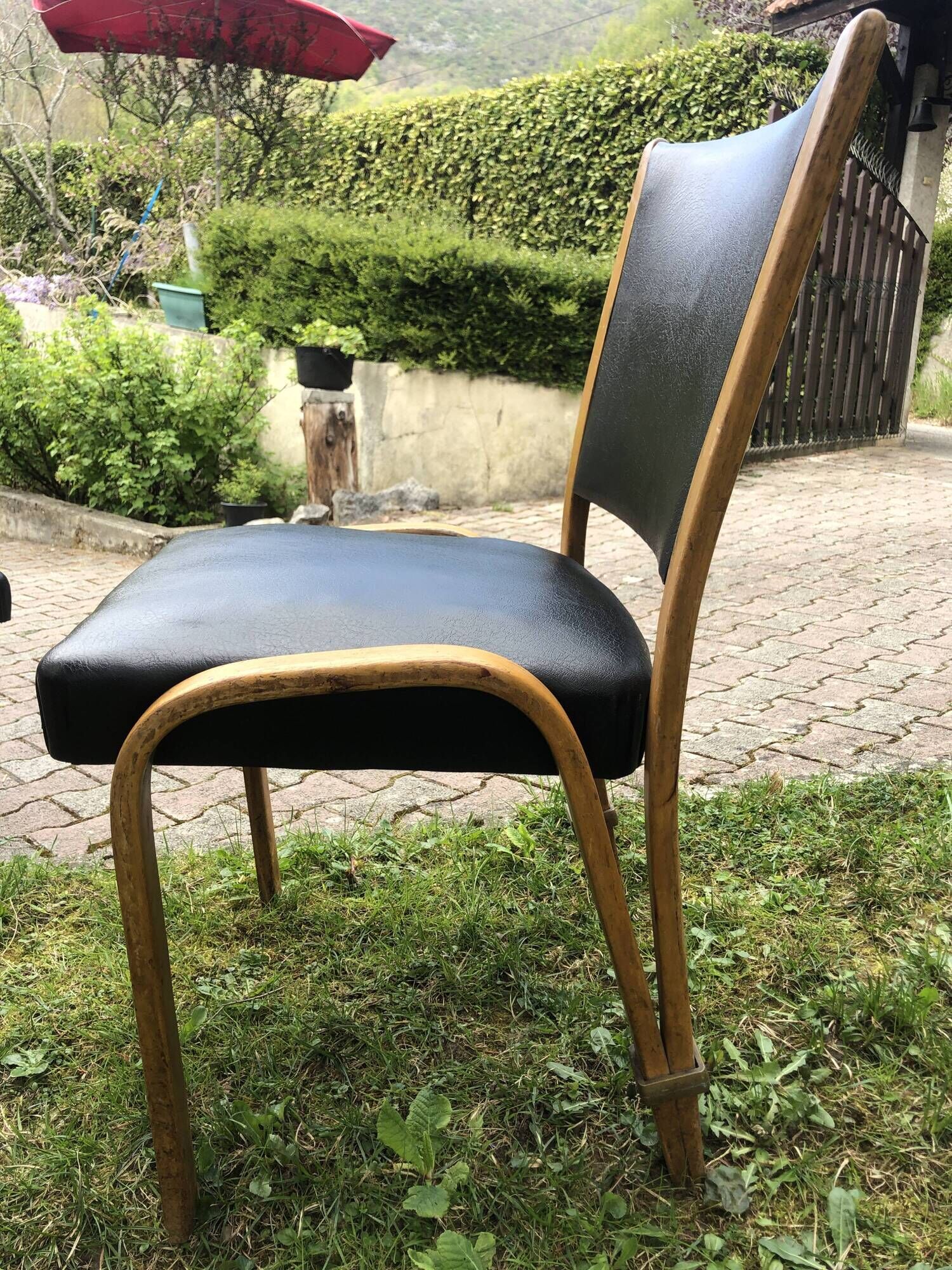 Suite of 8 bow wood chairs by William Von Bode publisher Steiner 1950