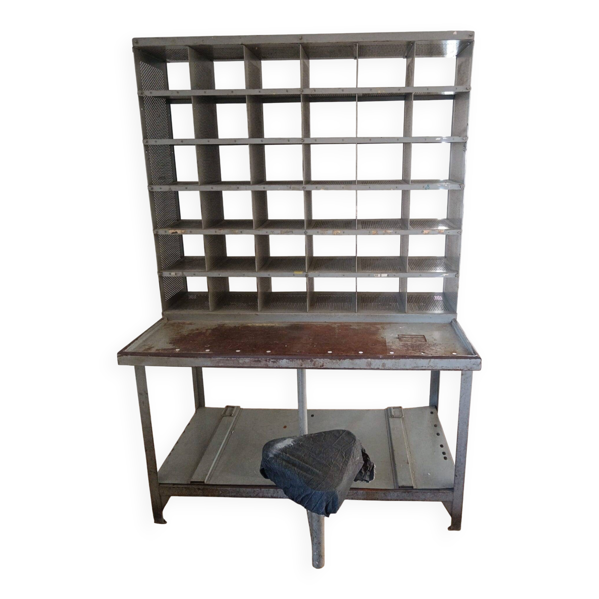 Postal sorting furniture
