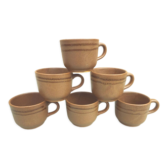 6 stoneware cups