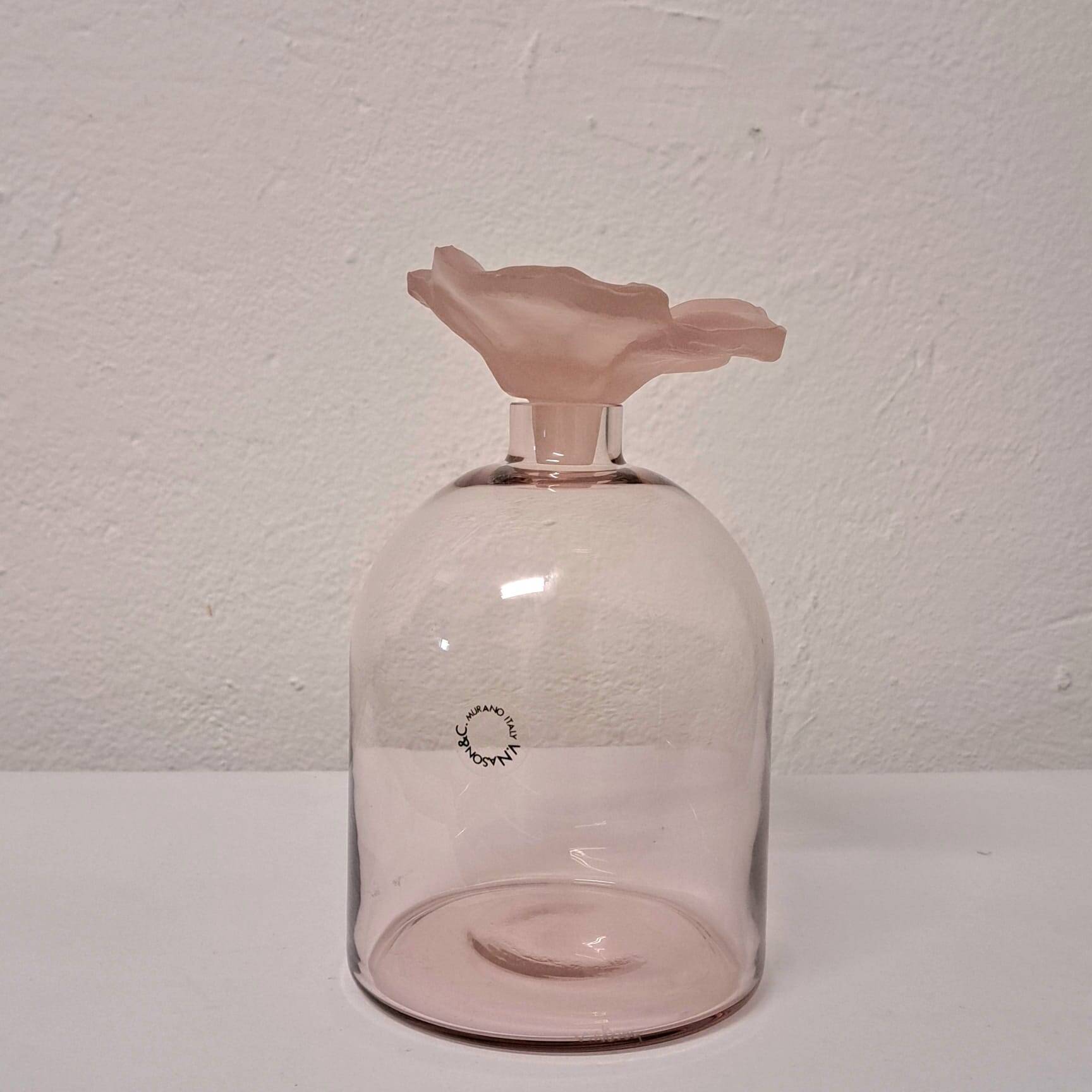 Vase with flower cap, Nason