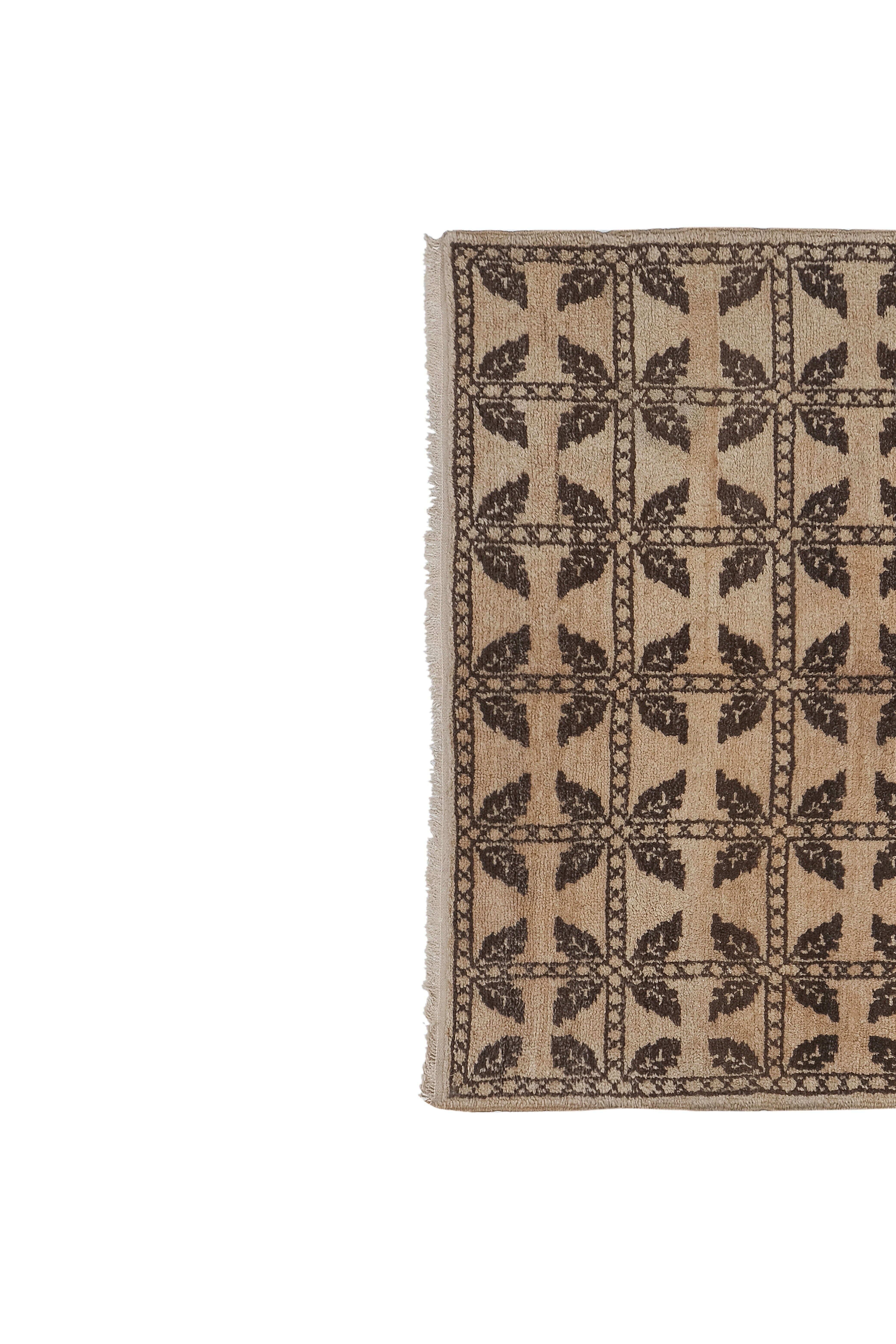 Vintage Turkish rug from Oushak, hand-woven 122x190 cm