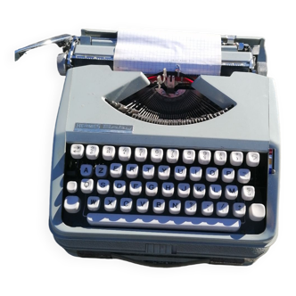 Hermes bady typewriter