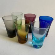 Set of 6 coffee/tea cups with removable stand.