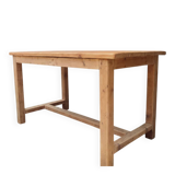 Dining table for 6 people – square feet