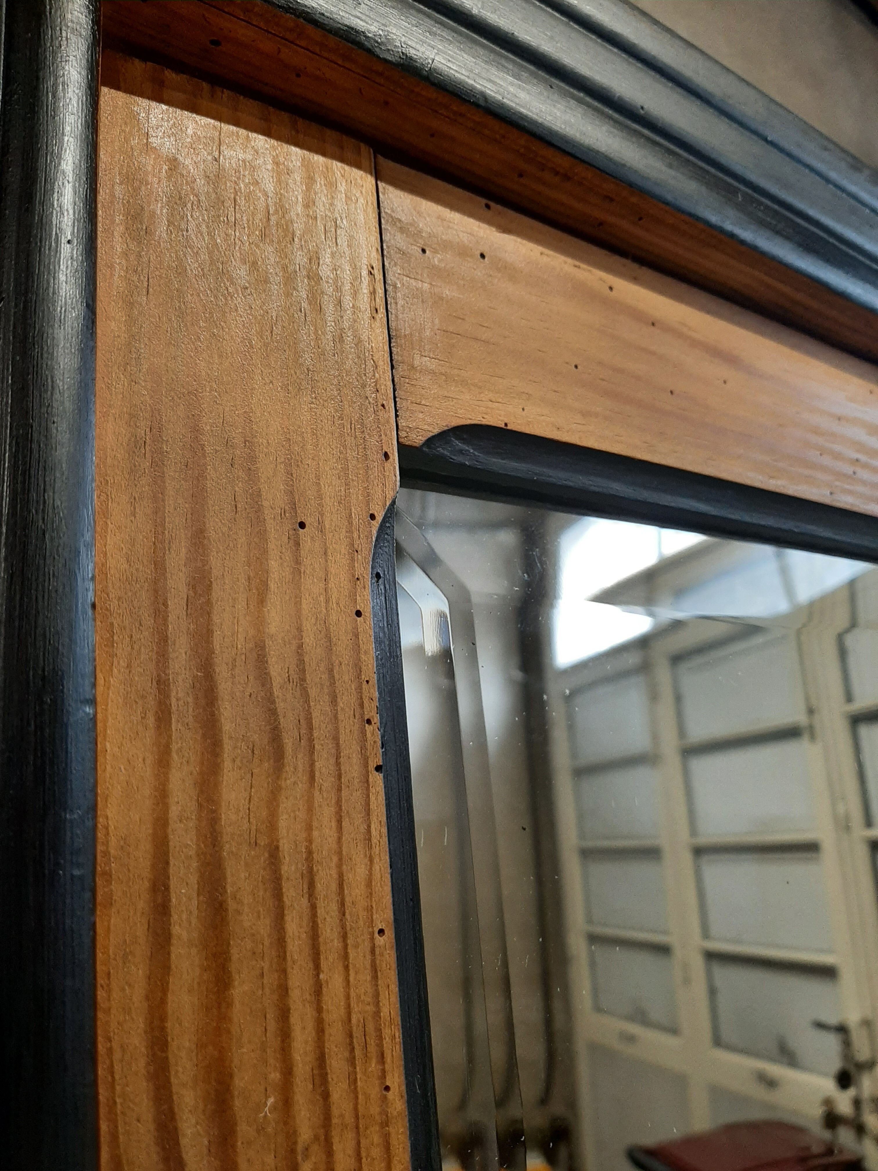Armoire parisienne à glace