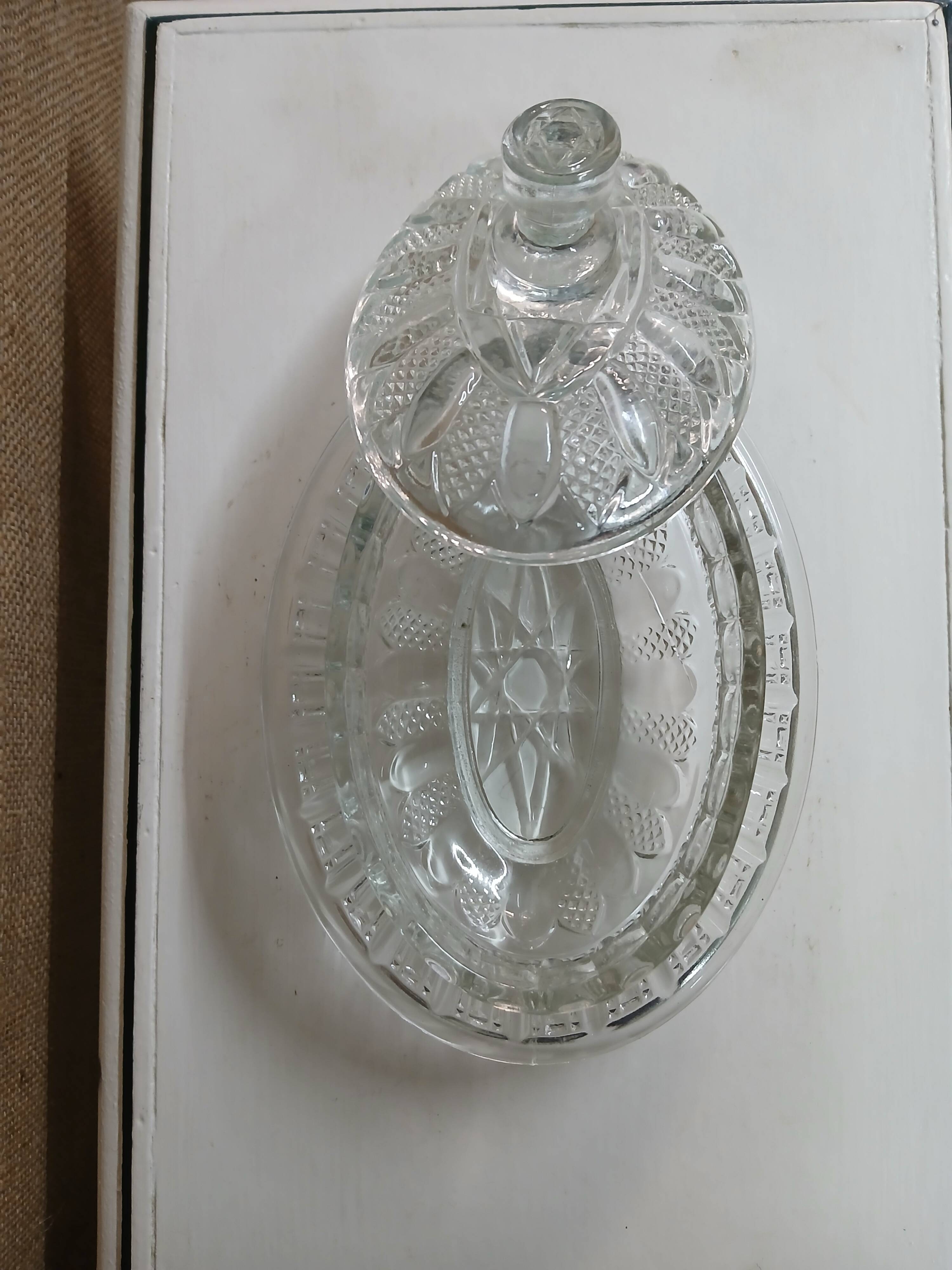 Butter dish