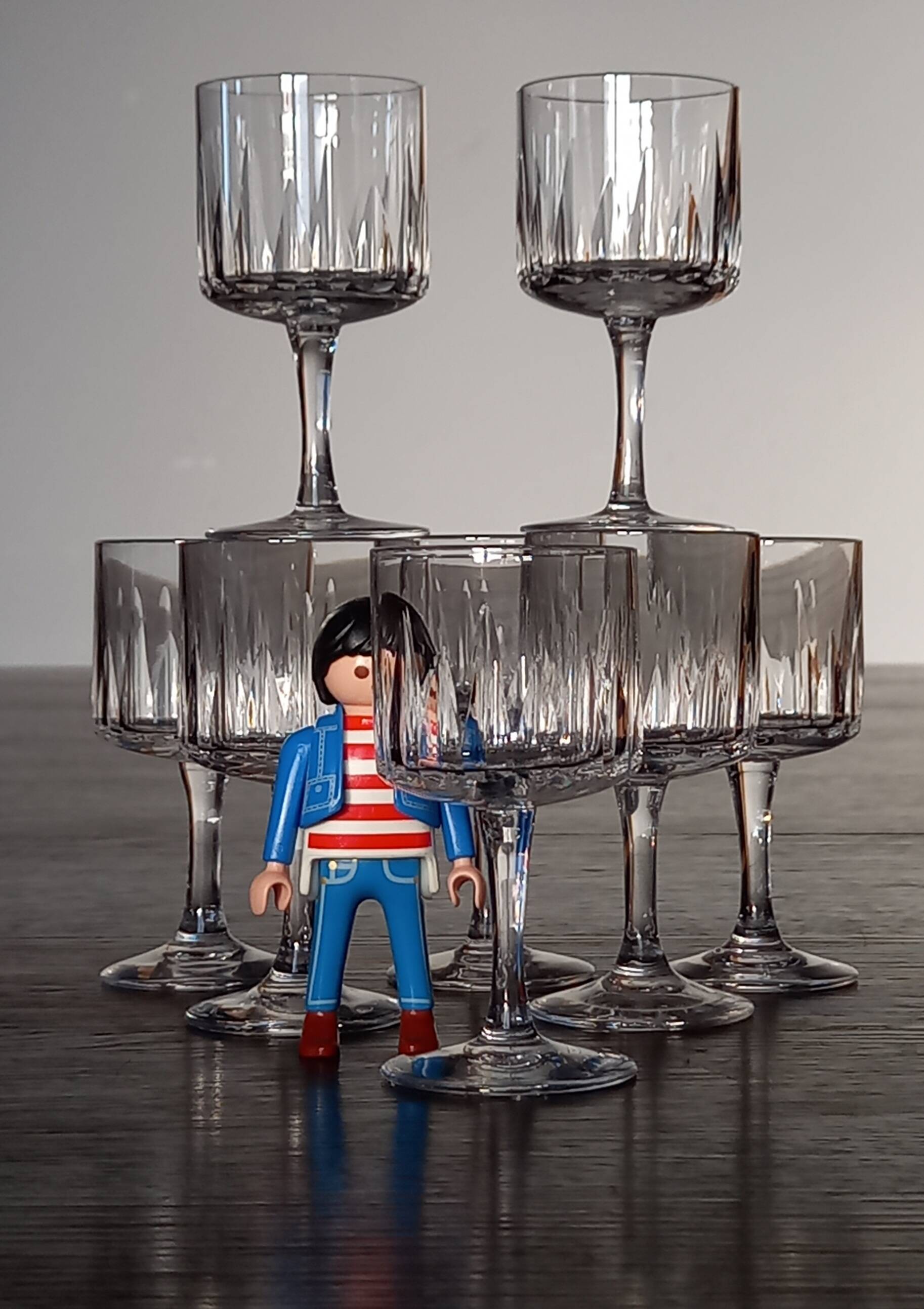 Crystal liqueur glasses