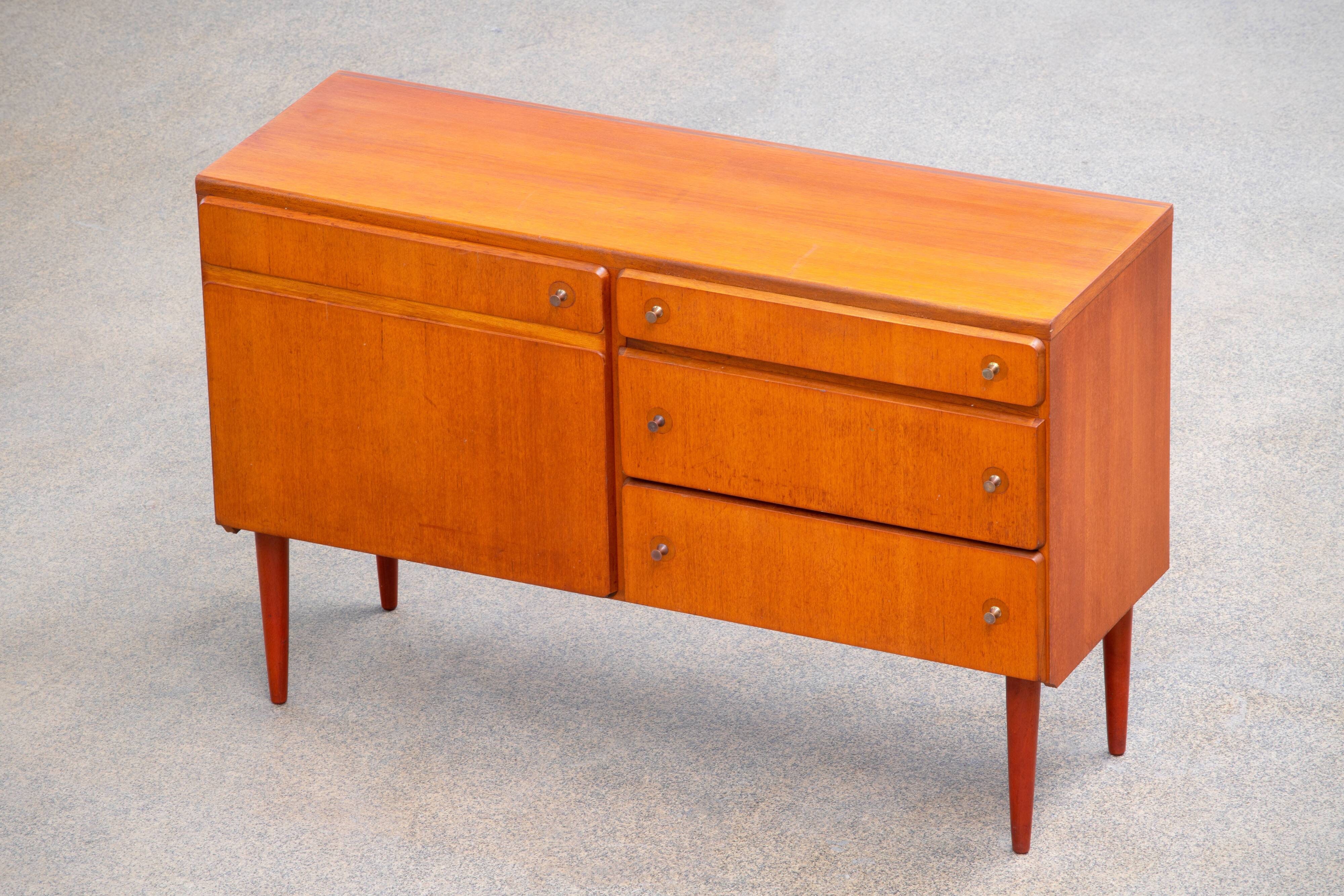 Enfilade scandinave 1960