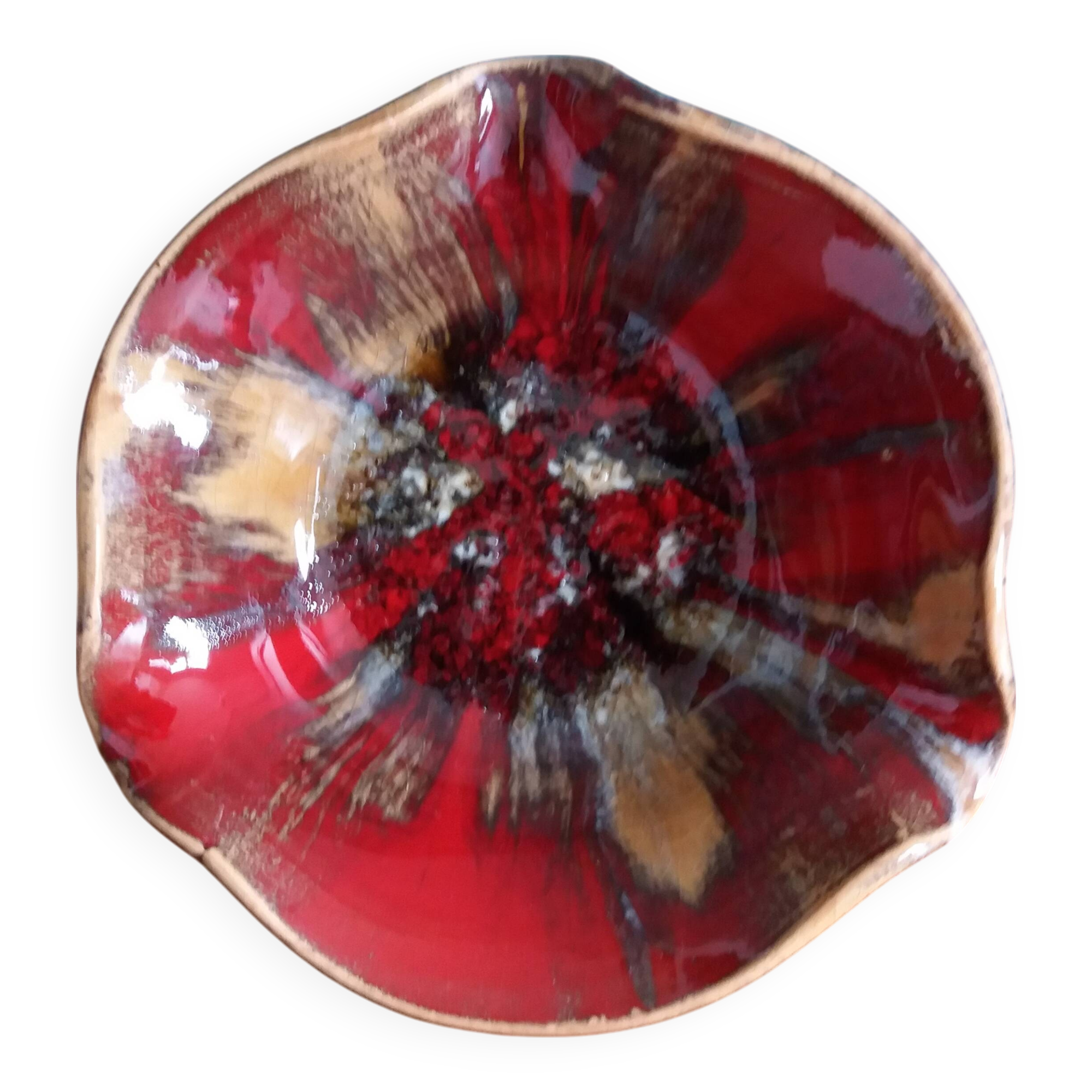 Handcrafted ceramic ashtray from the Basque Country of Béarn, 1970s