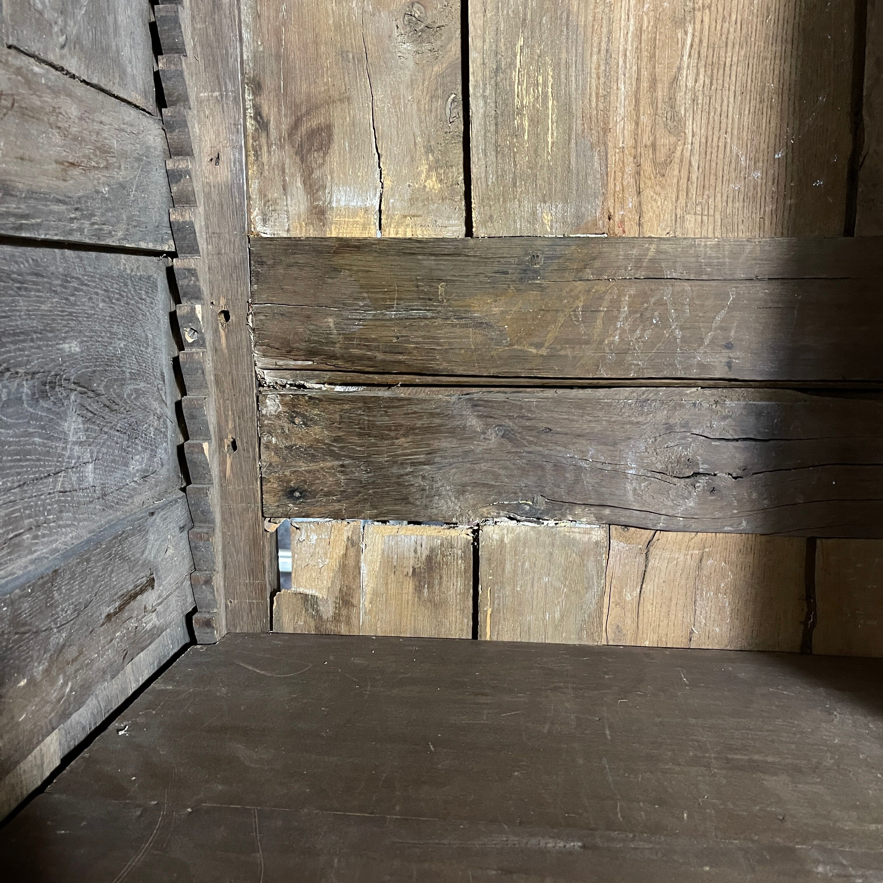 Oak cabinet XVIII th