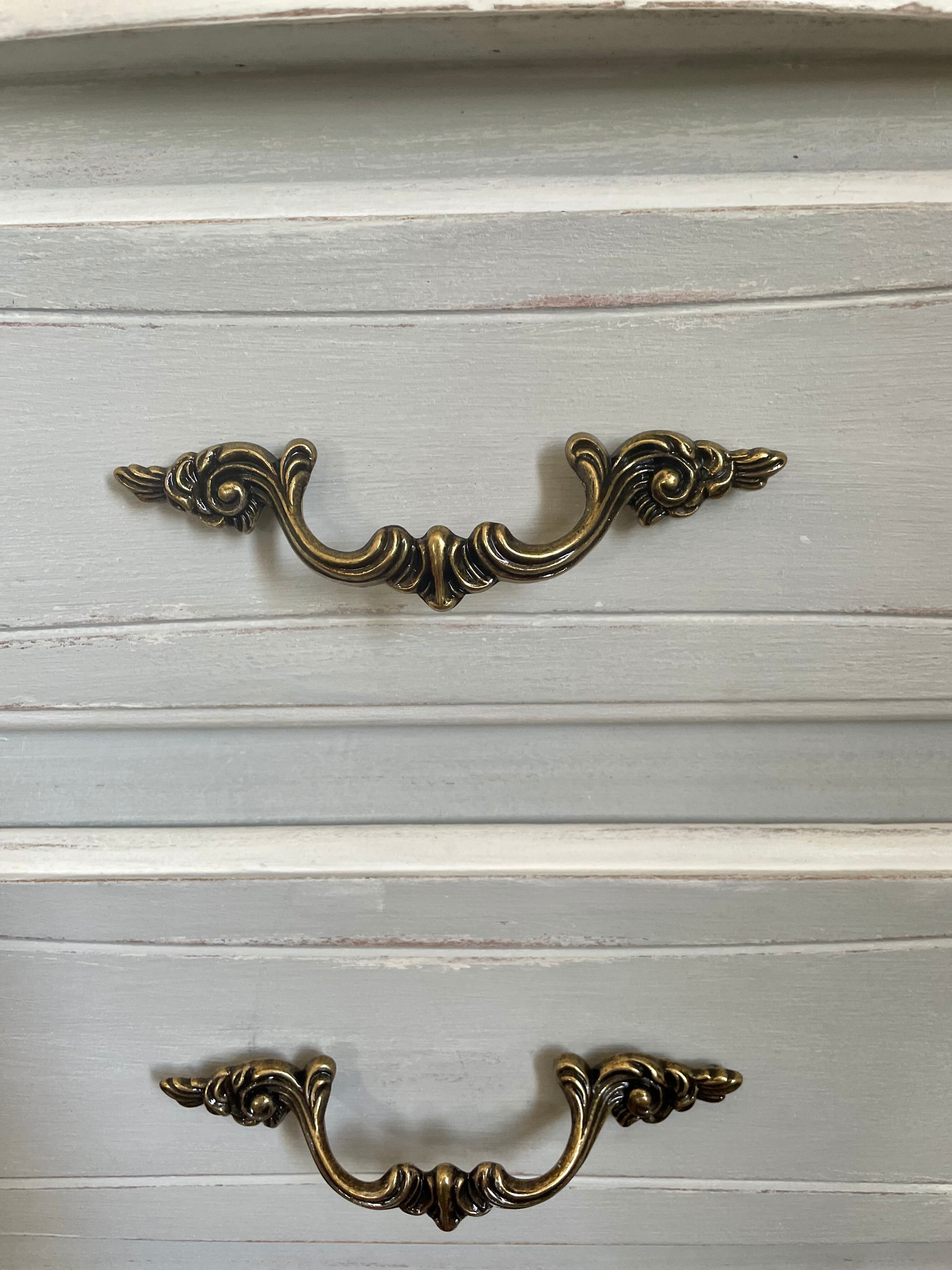 Ragpicker patina gray and white old