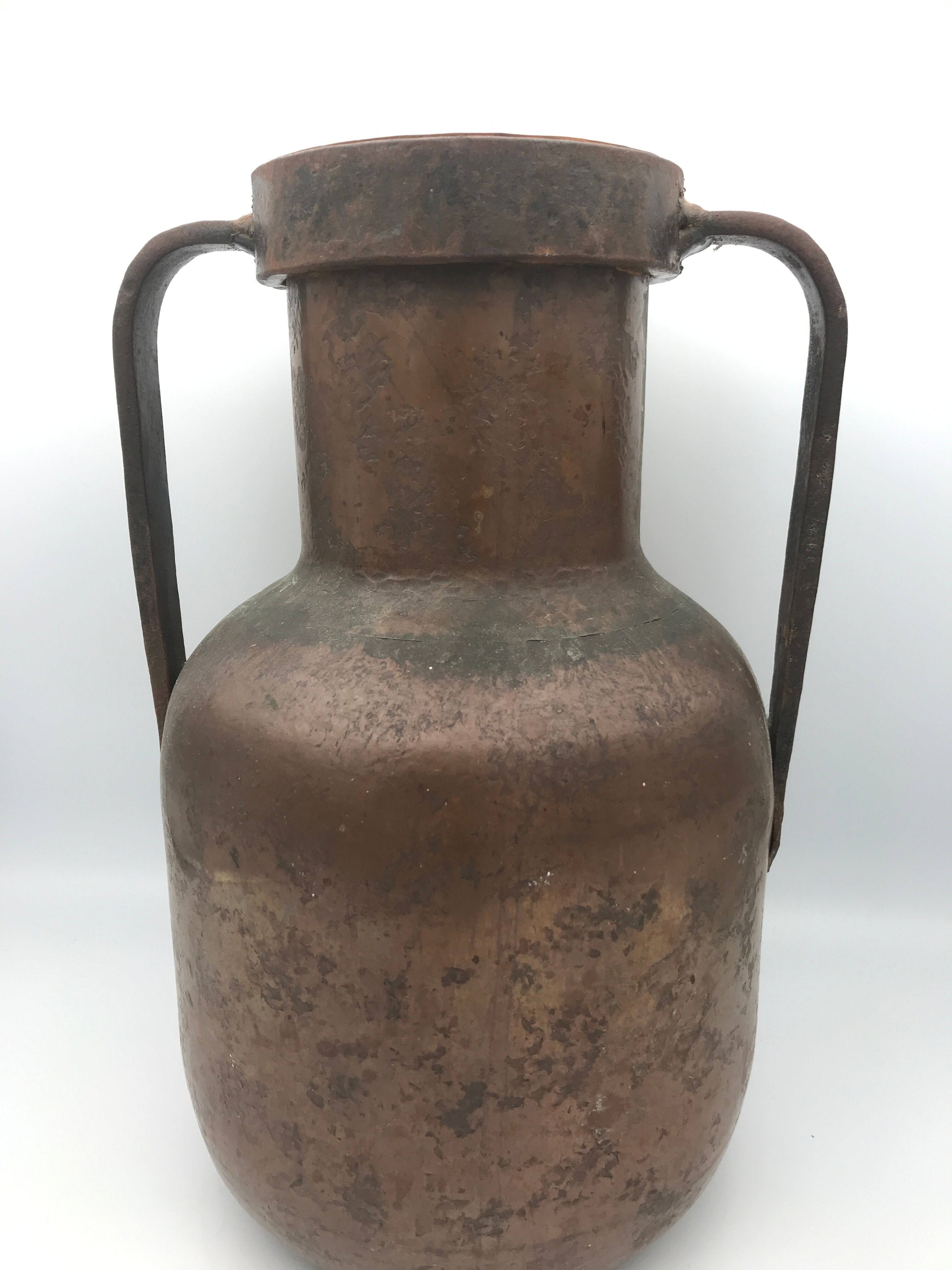 Amphore copper and ironwork of art signature Jean Goardère