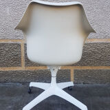 Fauteuil Executive Tulipe par Eero Saarinen pour Knoll 1964