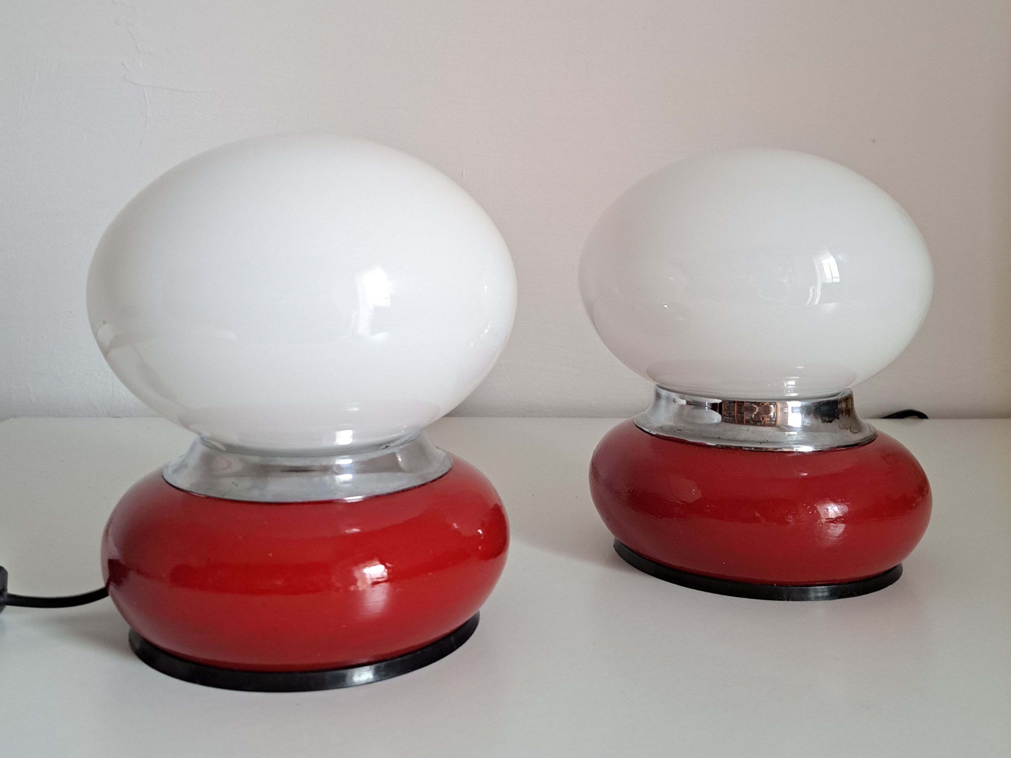 Pair of vintage bedside lamps