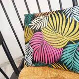 Rocking chair and its cushion