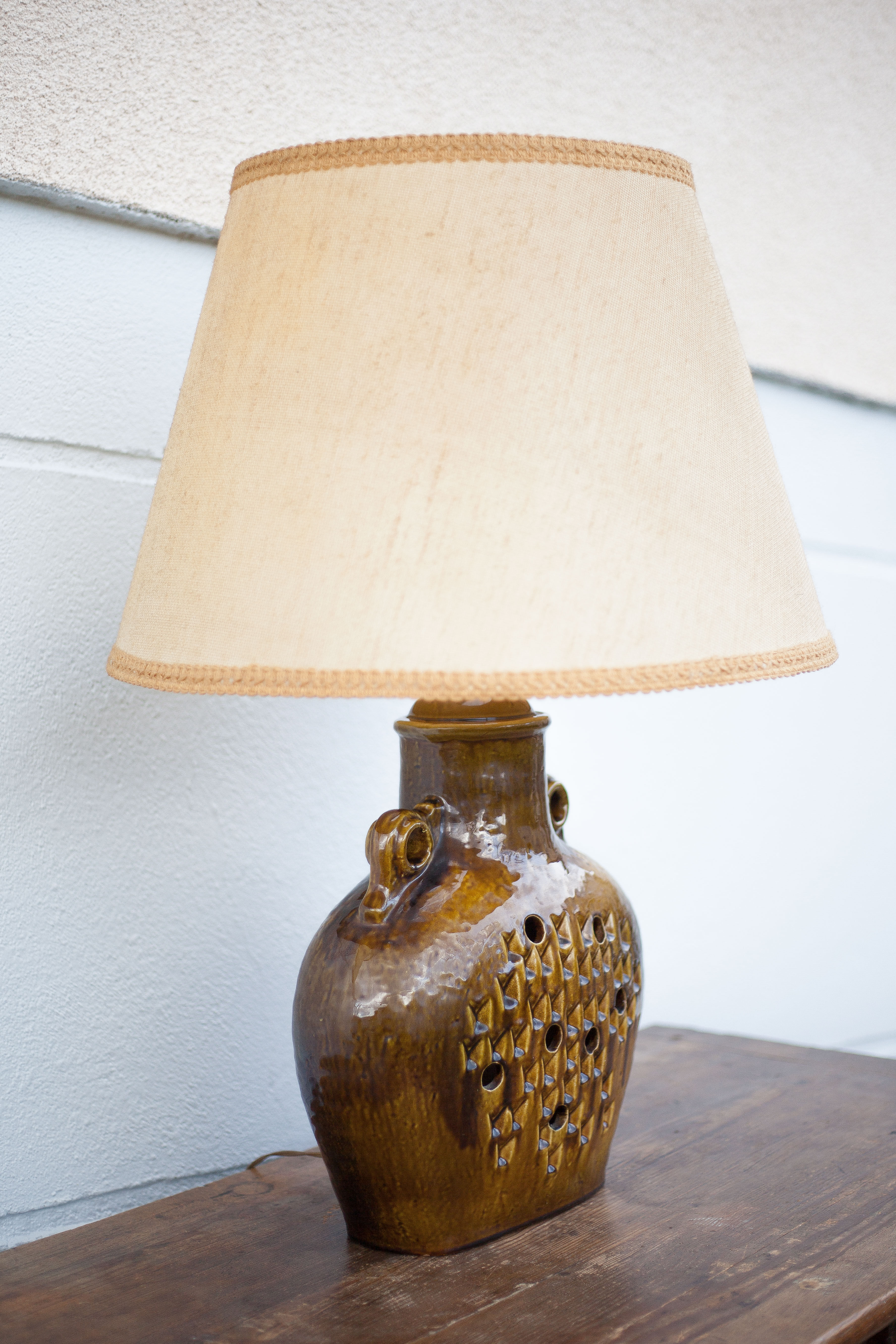 vintage enamelled terracotta lamp, table lamp, lampshade lamp, pottery, home decor, lamp