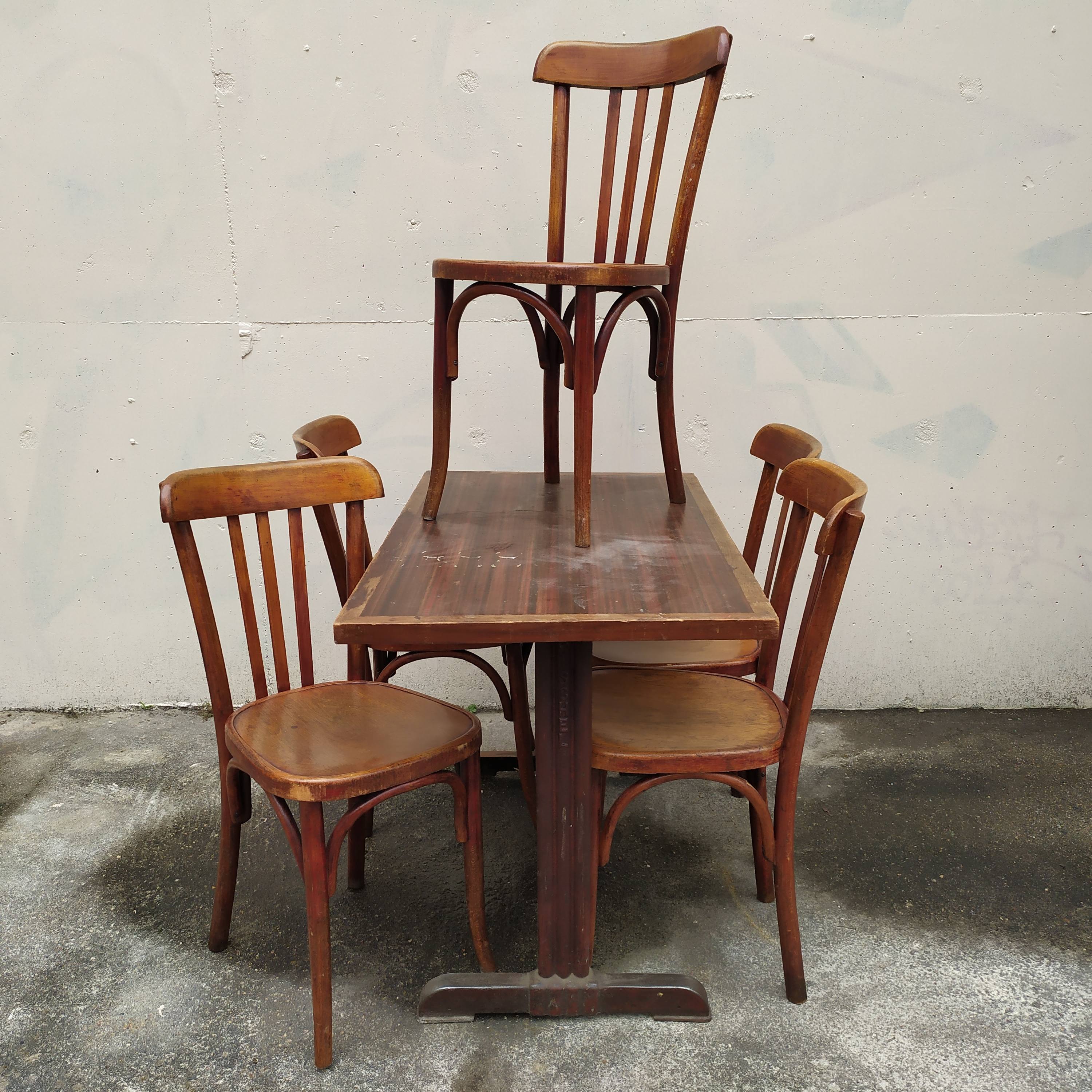 Lot de 18 chaises bistrot Fischel