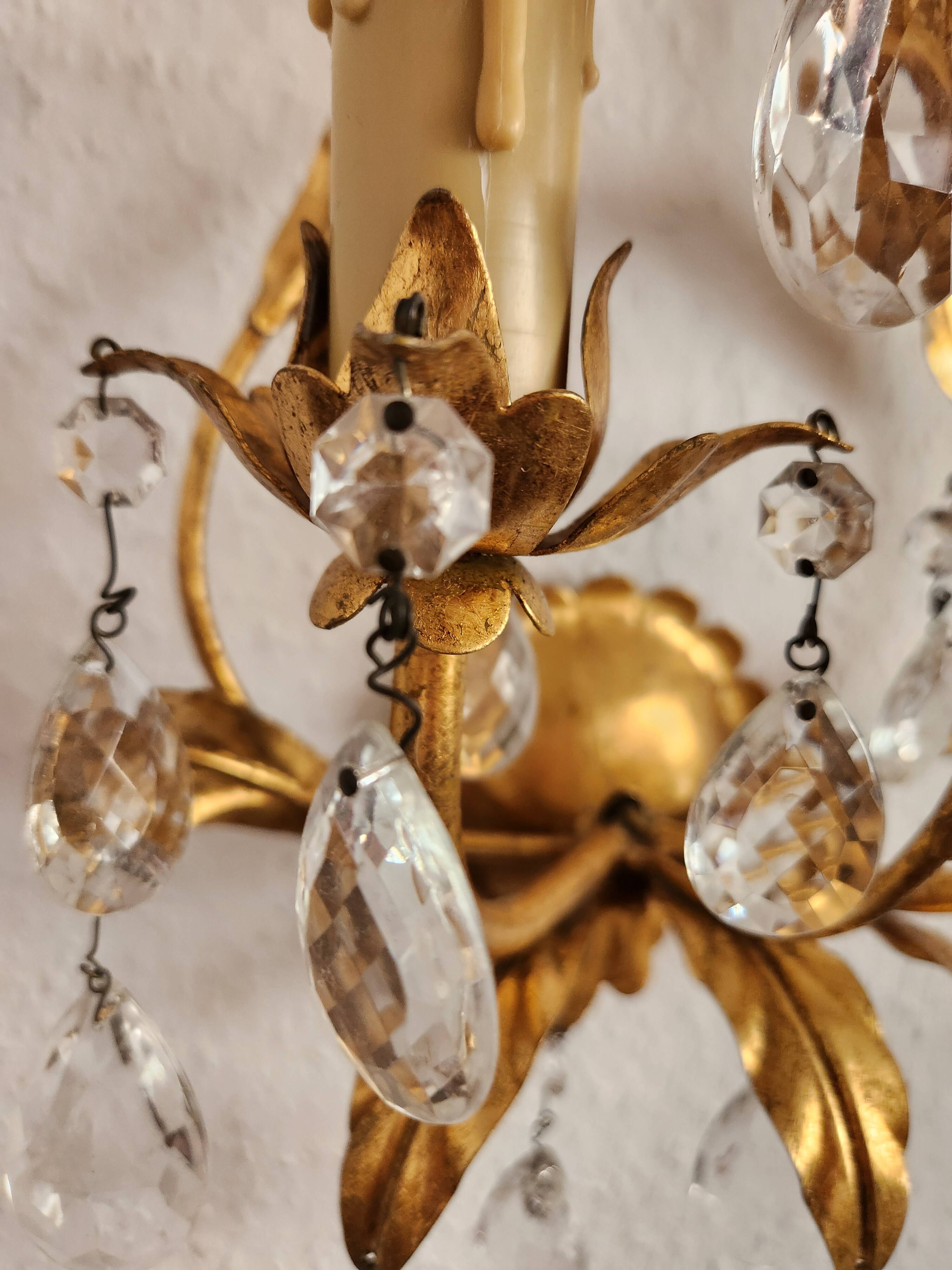 Hand-forged wall lamp gilded with gold leaf and crystals, Italy