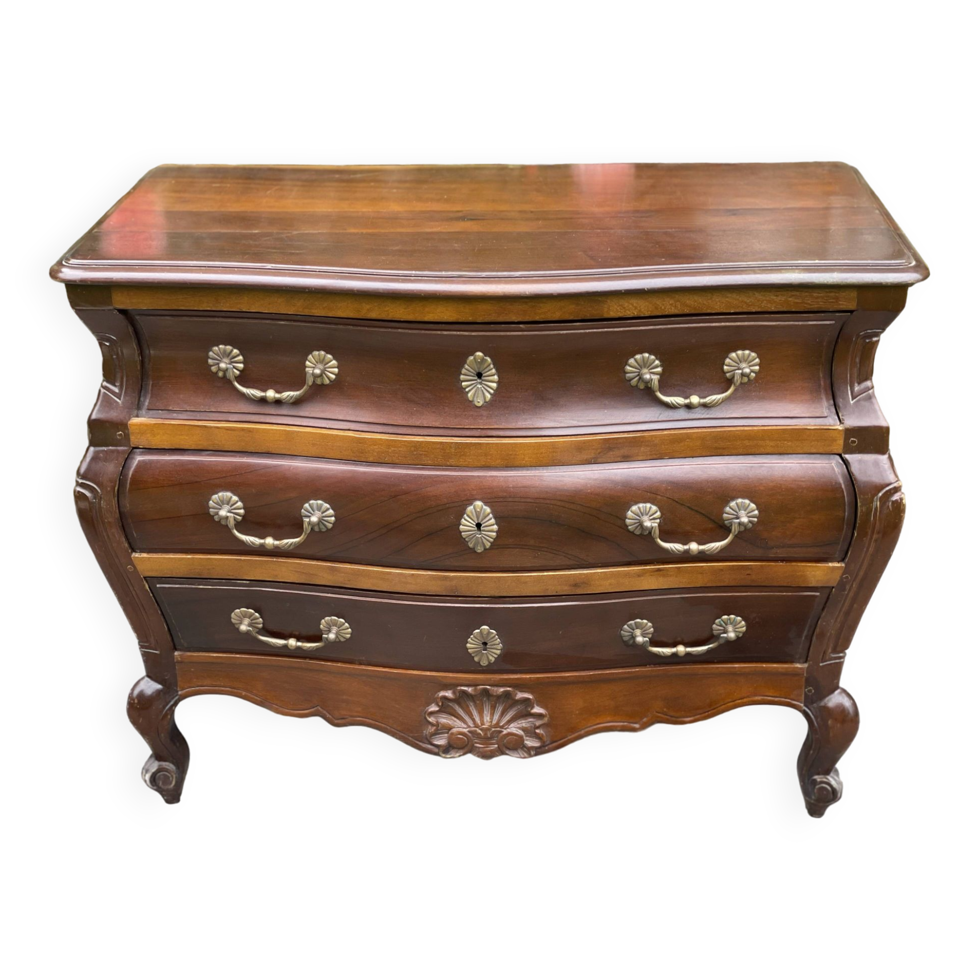 Commode galbée style Louis XV