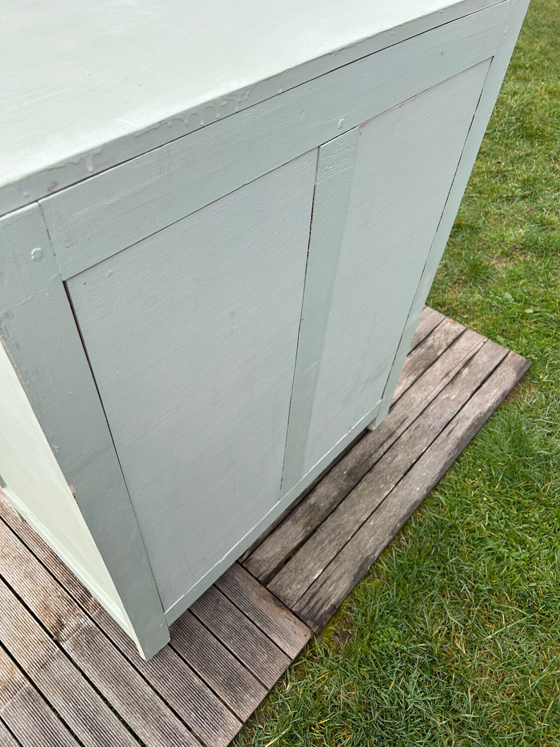 Renovated green mastic Parisian buffet.